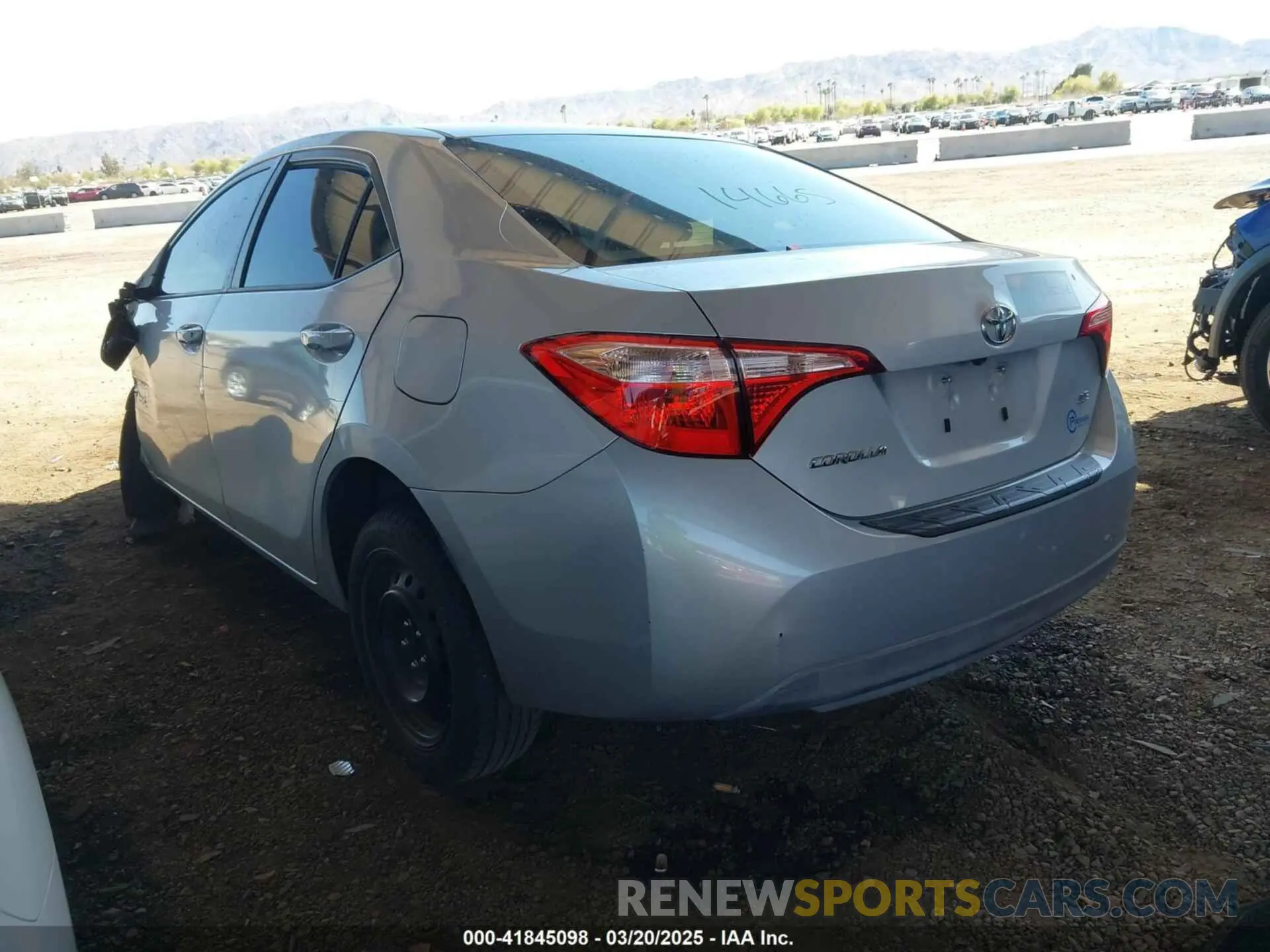 3 Фотография поврежденного автомобиля 5YFBURHE3KP859514 TOYOTA COROLLA 2019