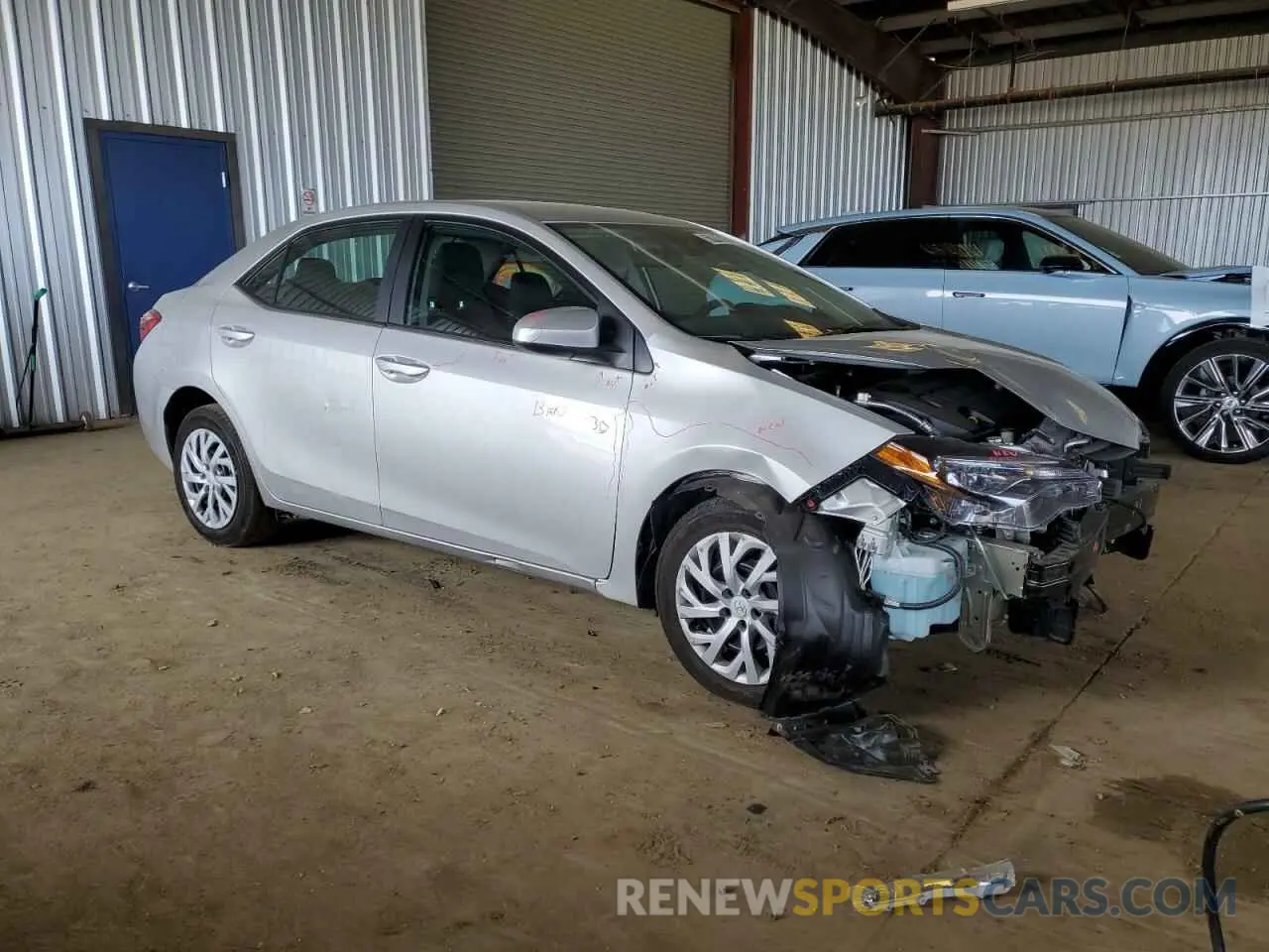 4 Фотография поврежденного автомобиля 5YFBURHE3KP865488 TOYOTA COROLLA 2019