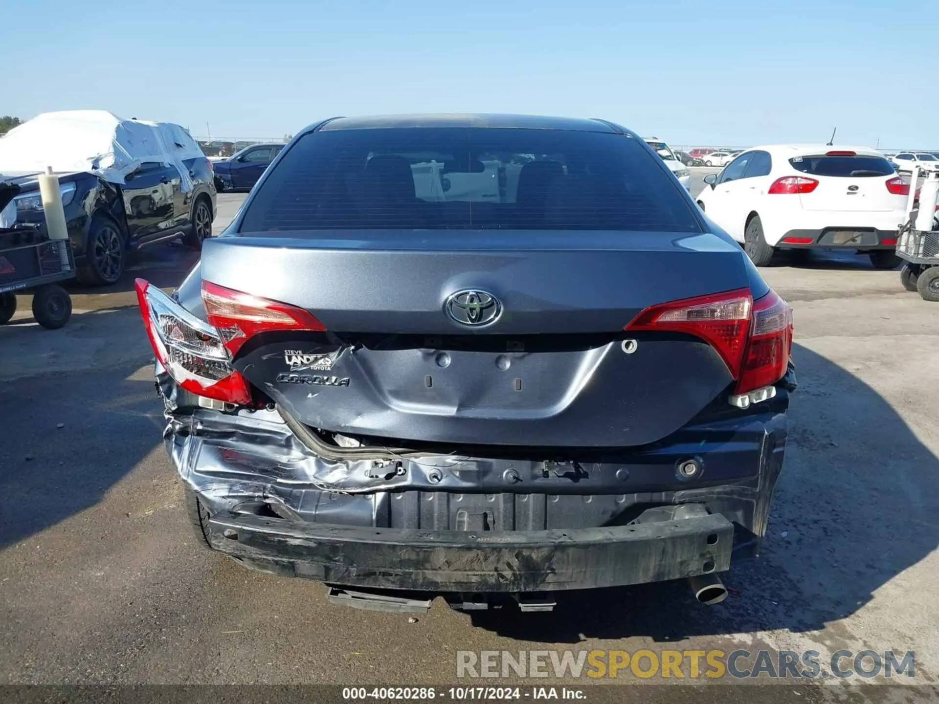 17 Фотография поврежденного автомобиля 5YFBURHE3KP875387 TOYOTA COROLLA 2019