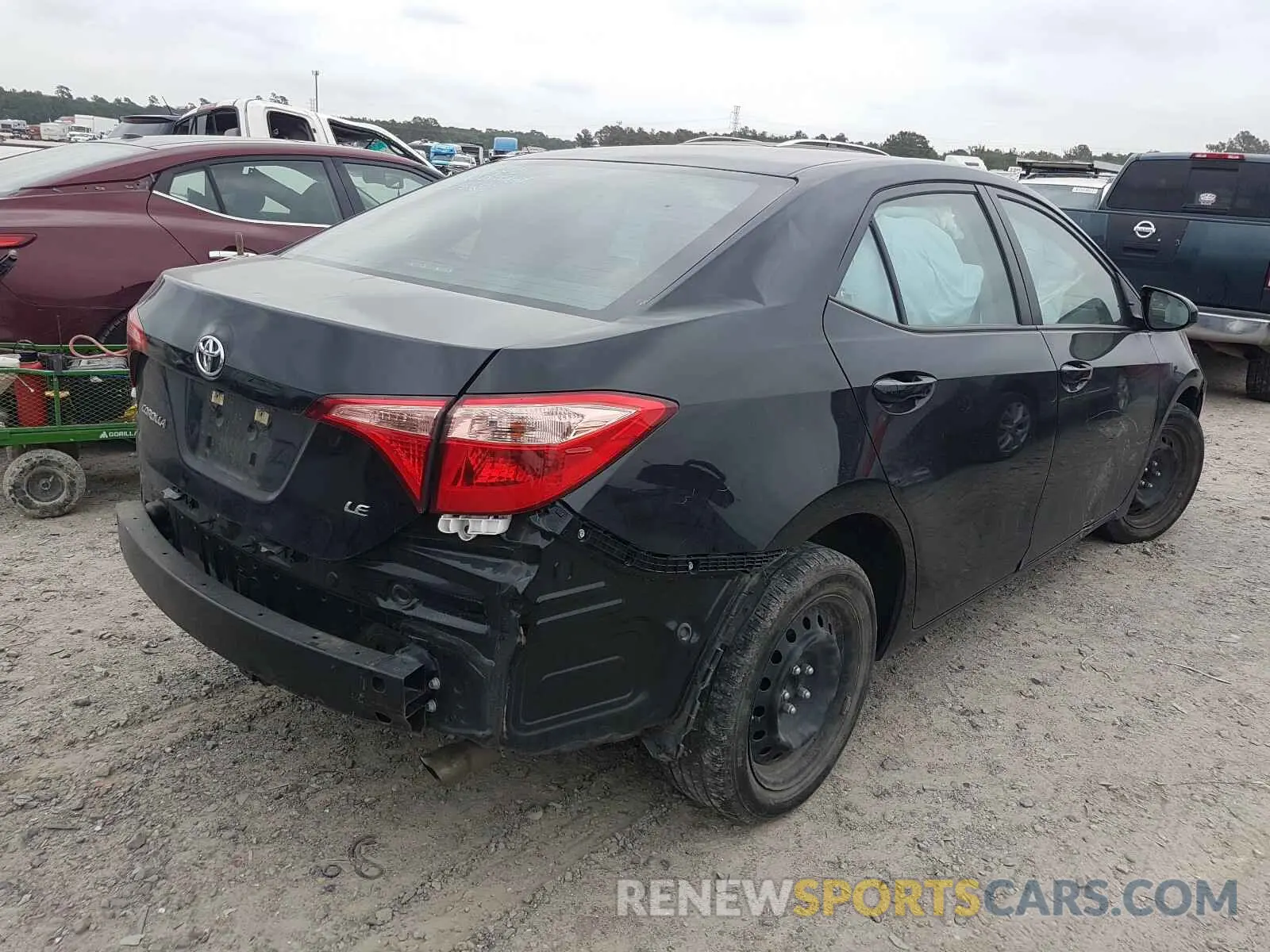 4 Photograph of a damaged car 5YFBURHE3KP885076 TOYOTA COROLLA 2019