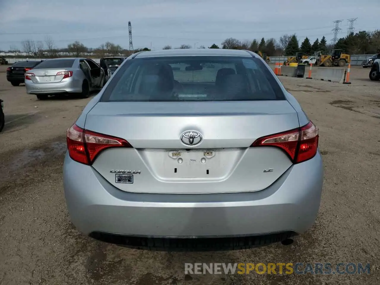 6 Photograph of a damaged car 5YFBURHE3KP887717 TOYOTA COROLLA 2019
