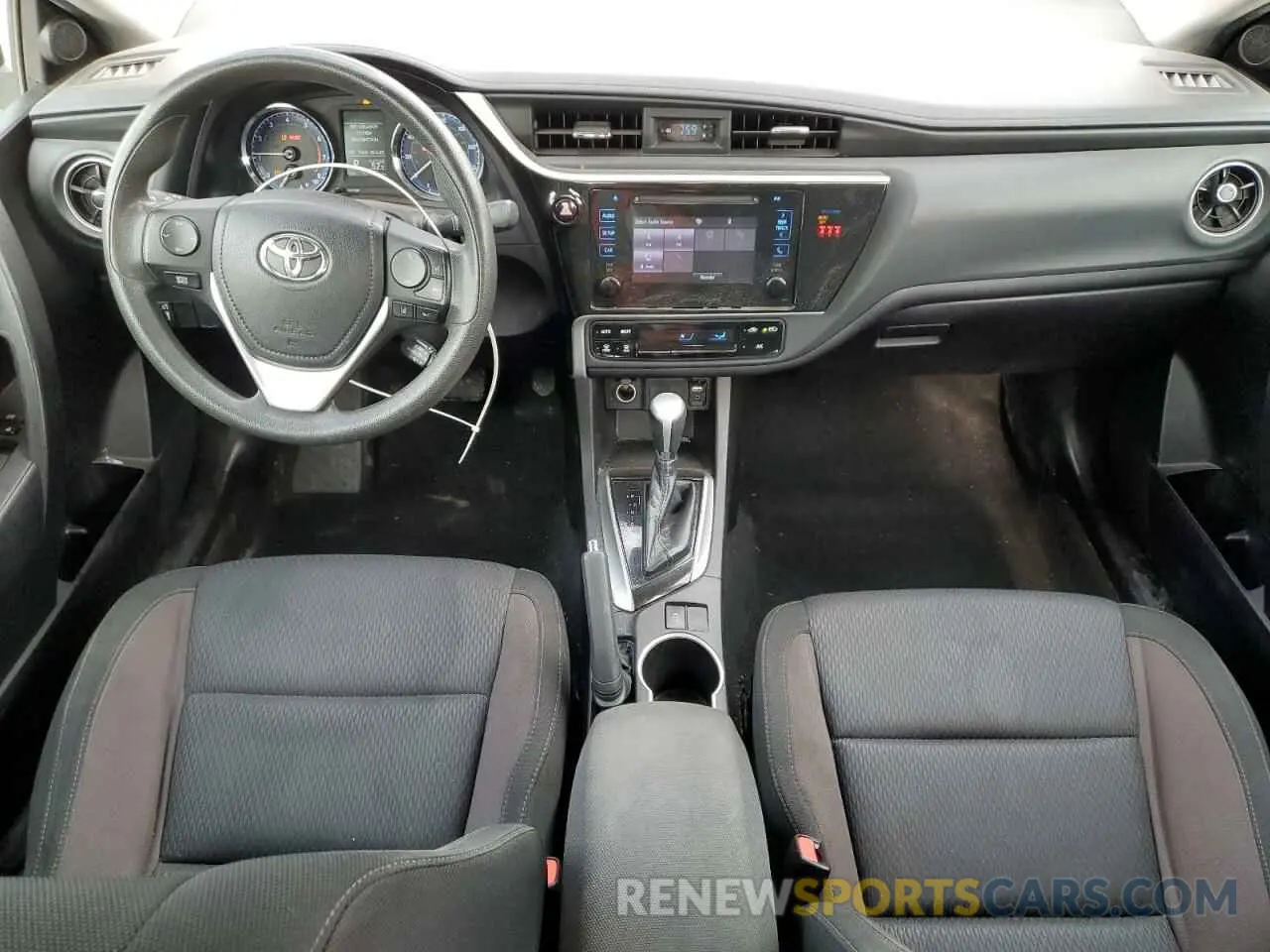 8 Photograph of a damaged car 5YFBURHE3KP887717 TOYOTA COROLLA 2019