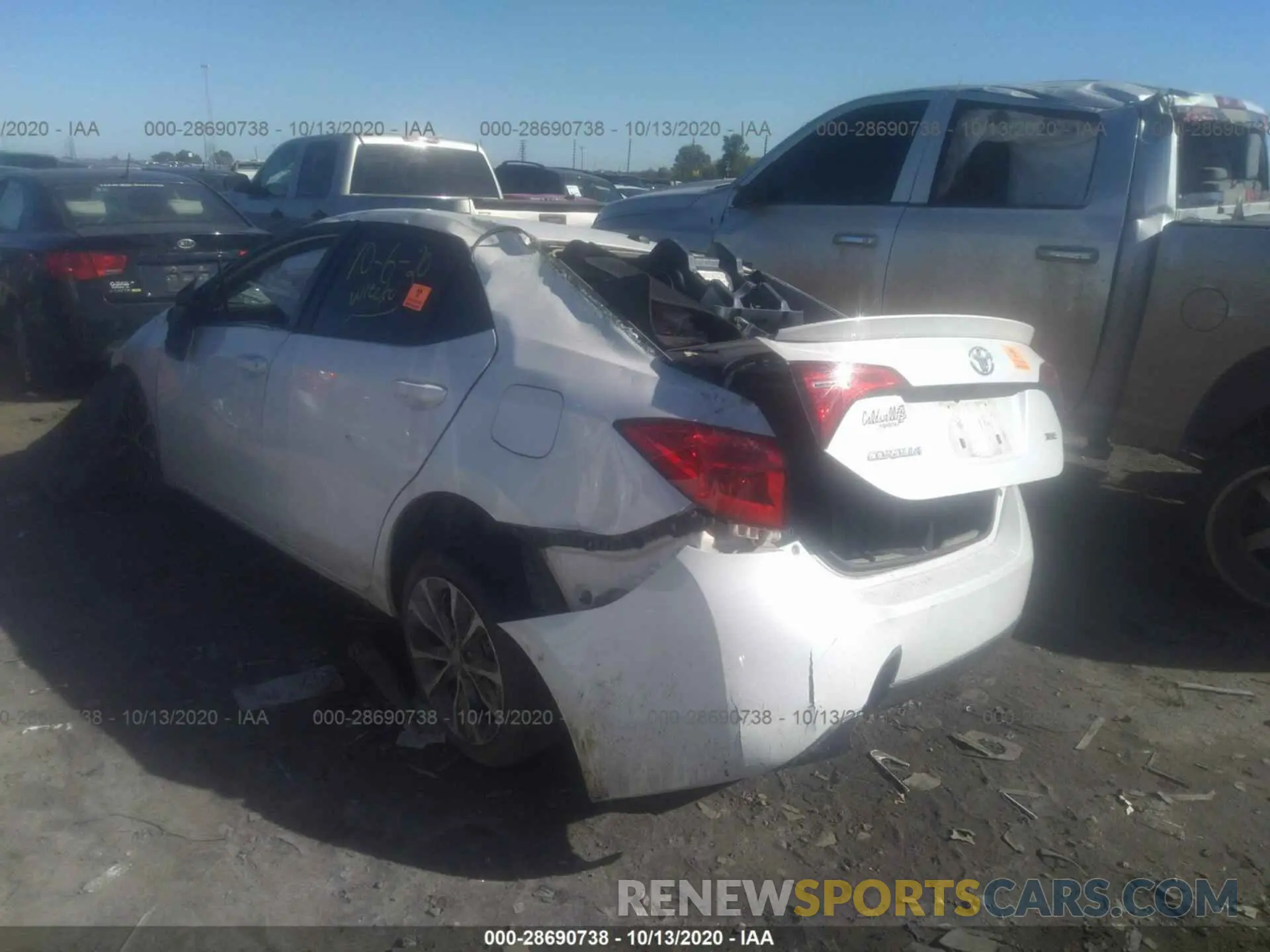 3 Photograph of a damaged car 5YFBURHE3KP888673 TOYOTA COROLLA 2019