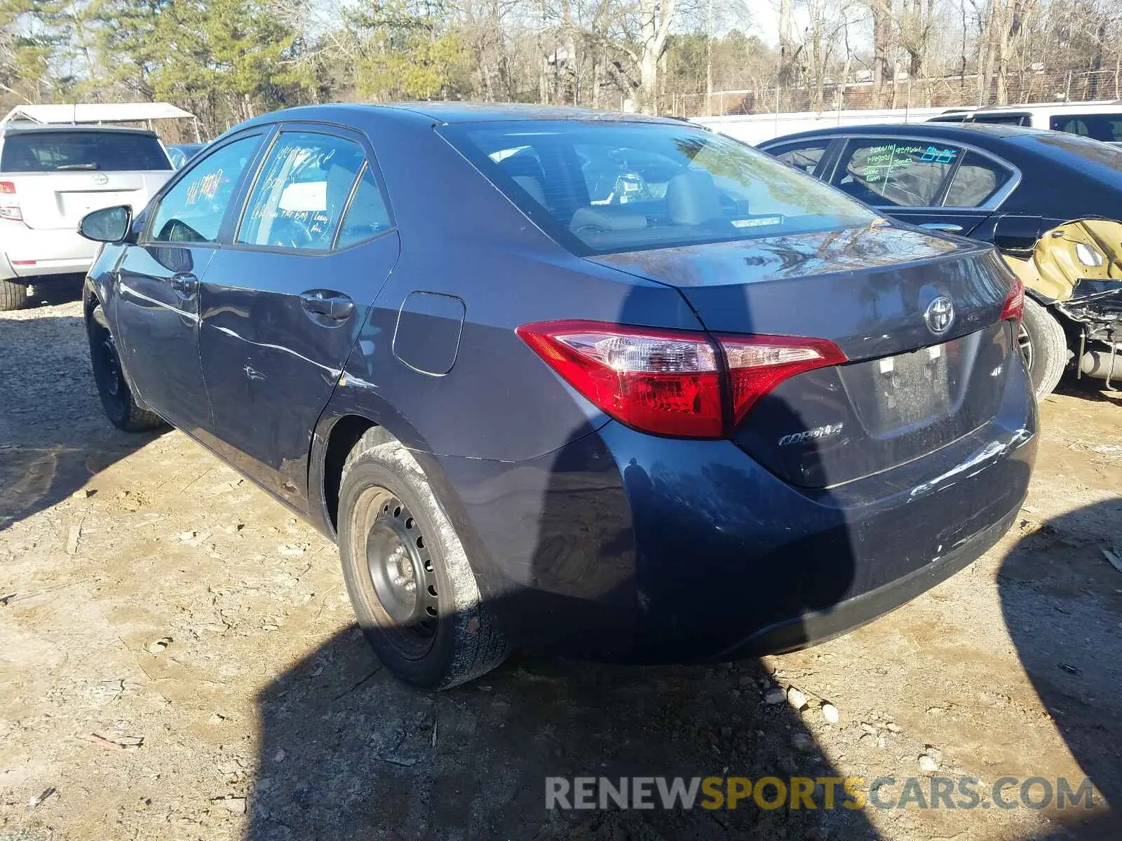 3 Photograph of a damaged car 5YFBURHE3KP889144 TOYOTA COROLLA 2019