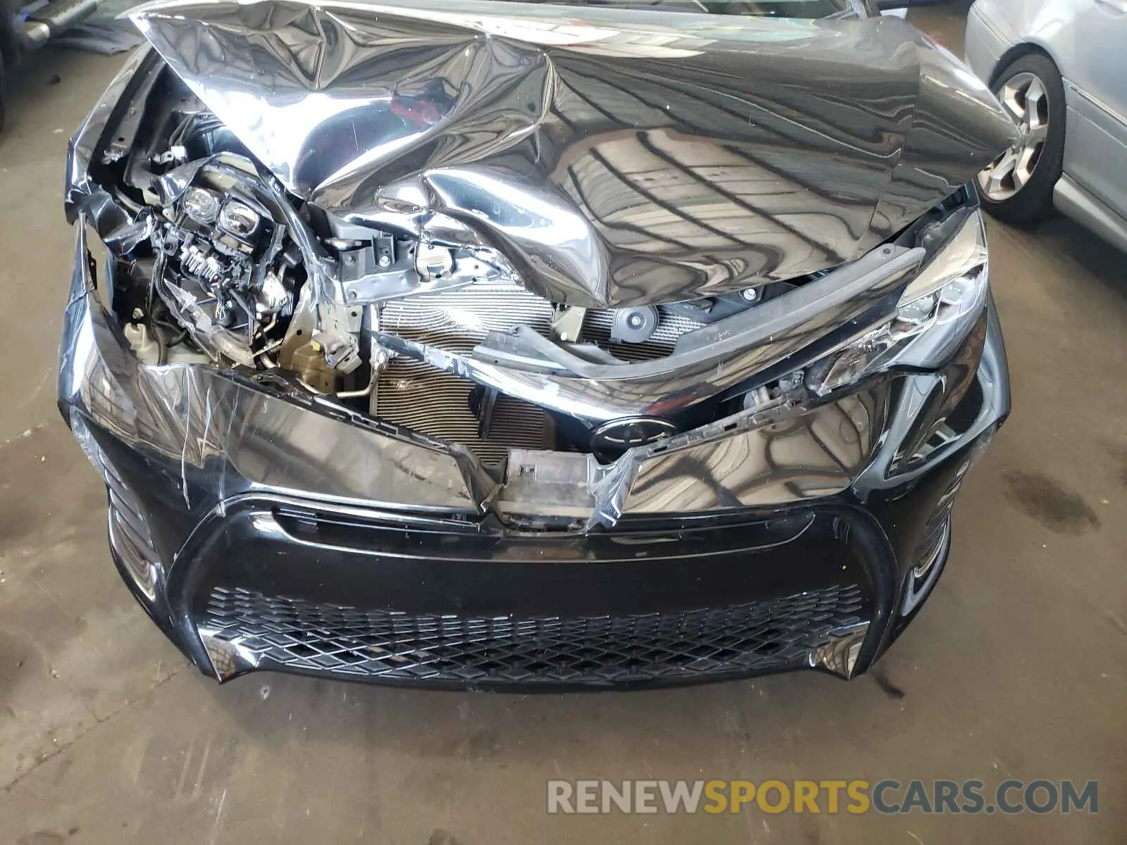 7 Photograph of a damaged car 5YFBURHE3KP889905 TOYOTA COROLLA 2019