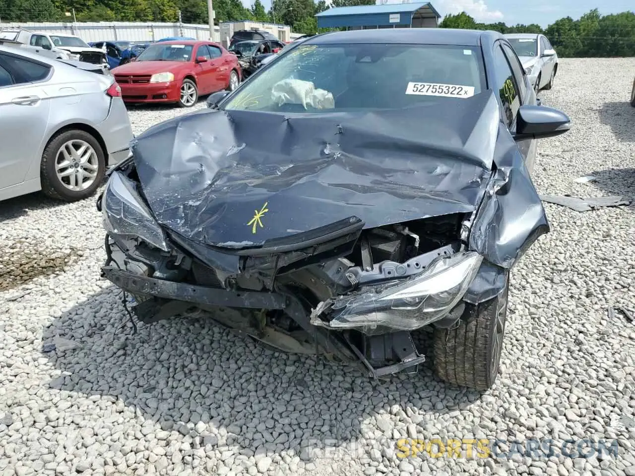 9 Photograph of a damaged car 5YFBURHE3KP895235 TOYOTA COROLLA 2019