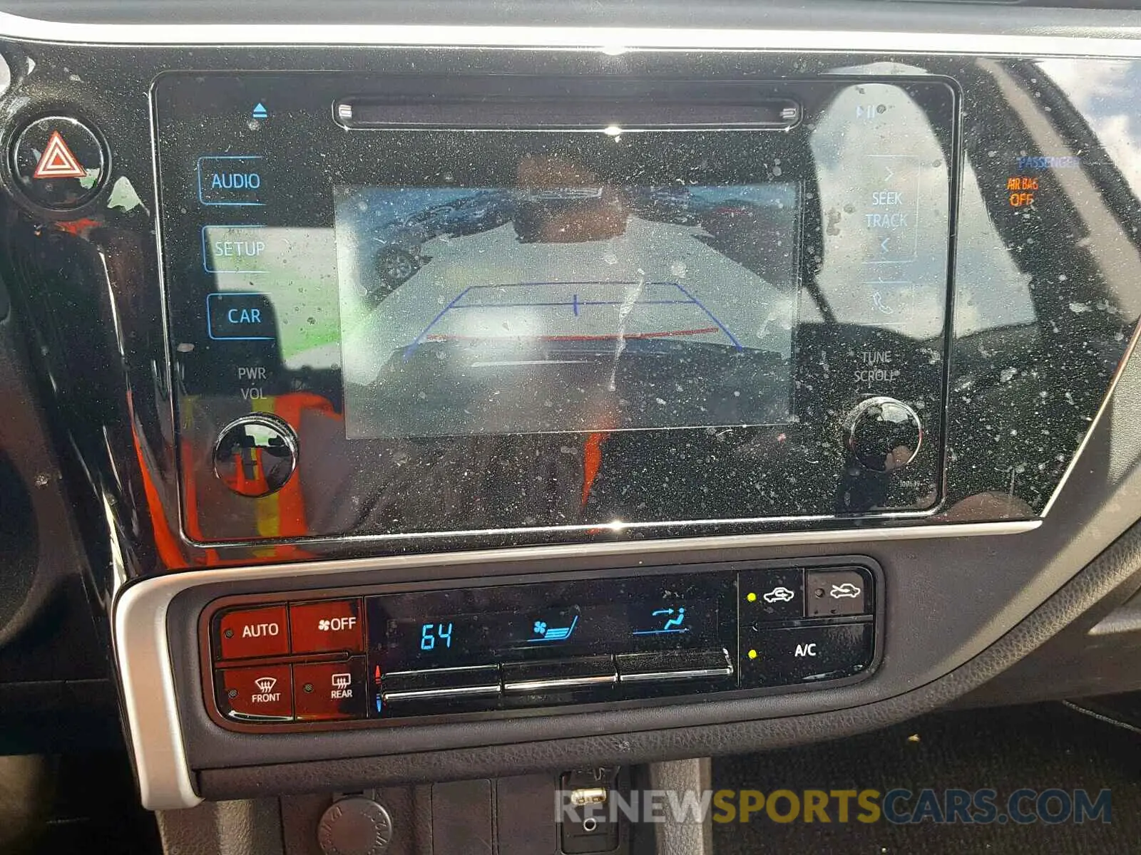 9 Photograph of a damaged car 5YFBURHE3KP895591 TOYOTA COROLLA 2019