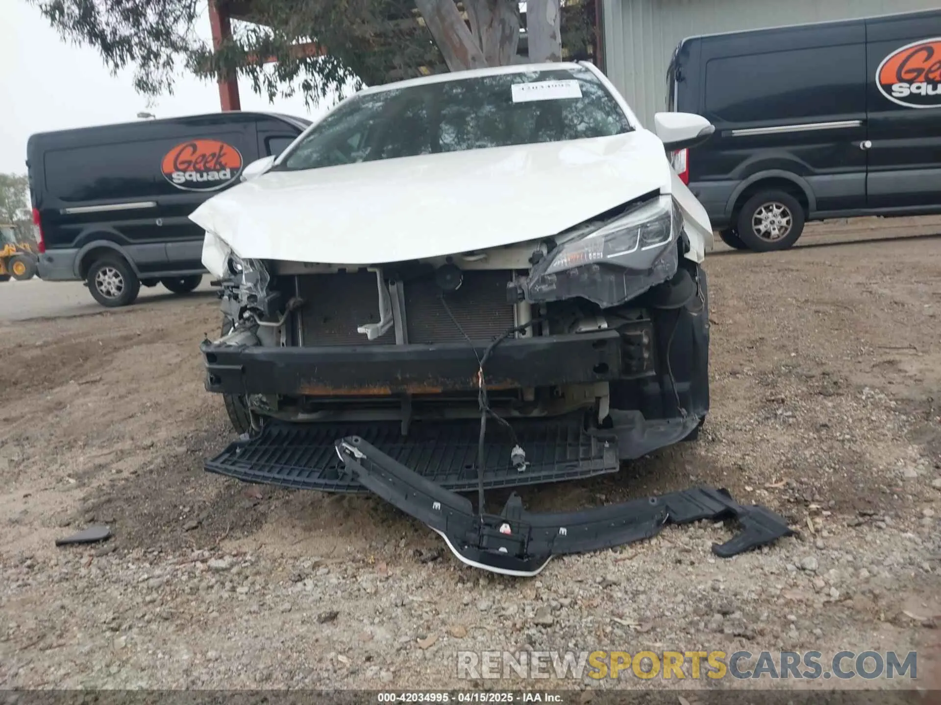 13 Фотография поврежденного автомобиля 5YFBURHE3KP895705 TOYOTA COROLLA 2019