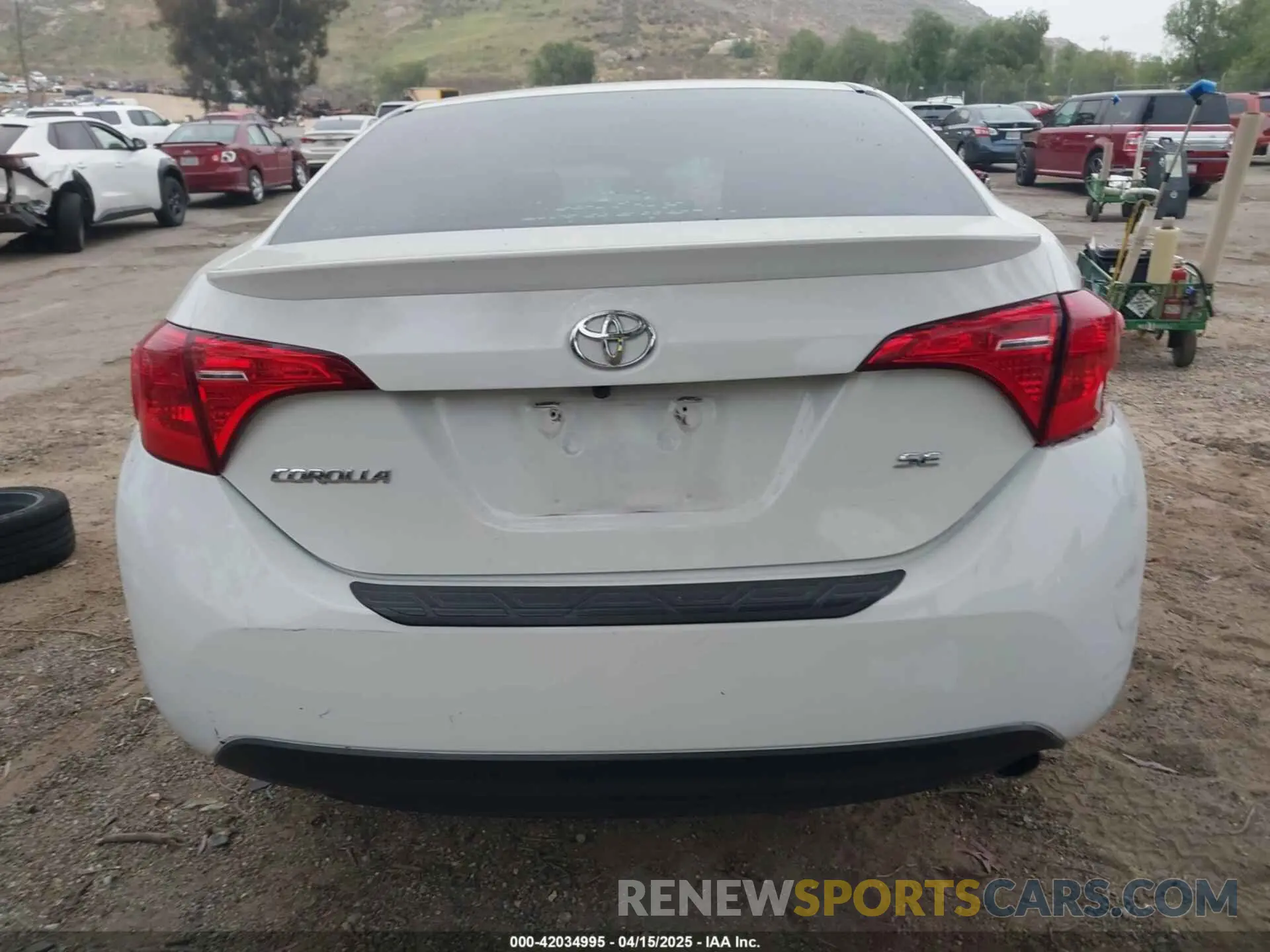 17 Фотография поврежденного автомобиля 5YFBURHE3KP895705 TOYOTA COROLLA 2019