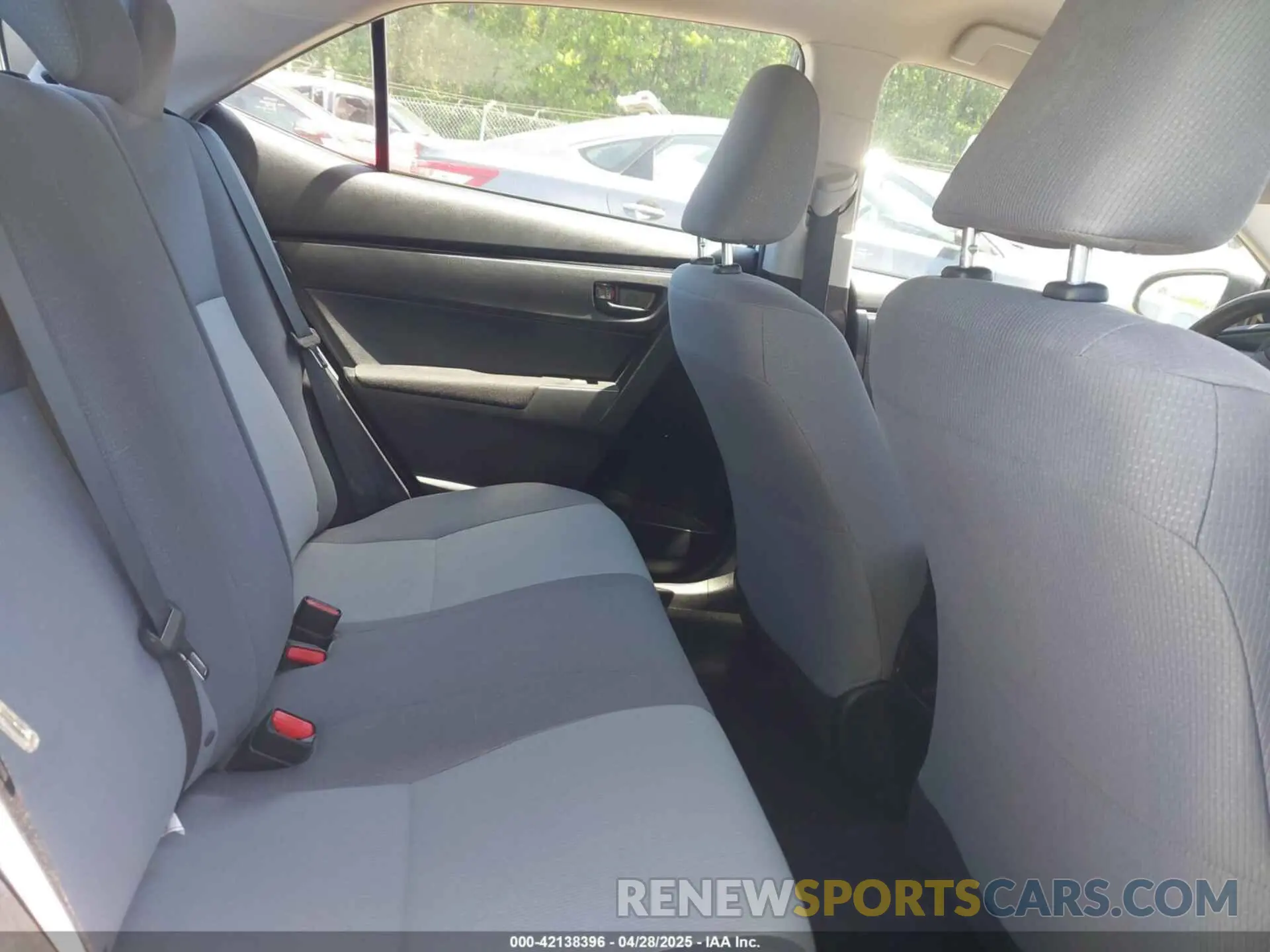 8 Photograph of a damaged car 5YFBURHE3KP902247 TOYOTA COROLLA 2019