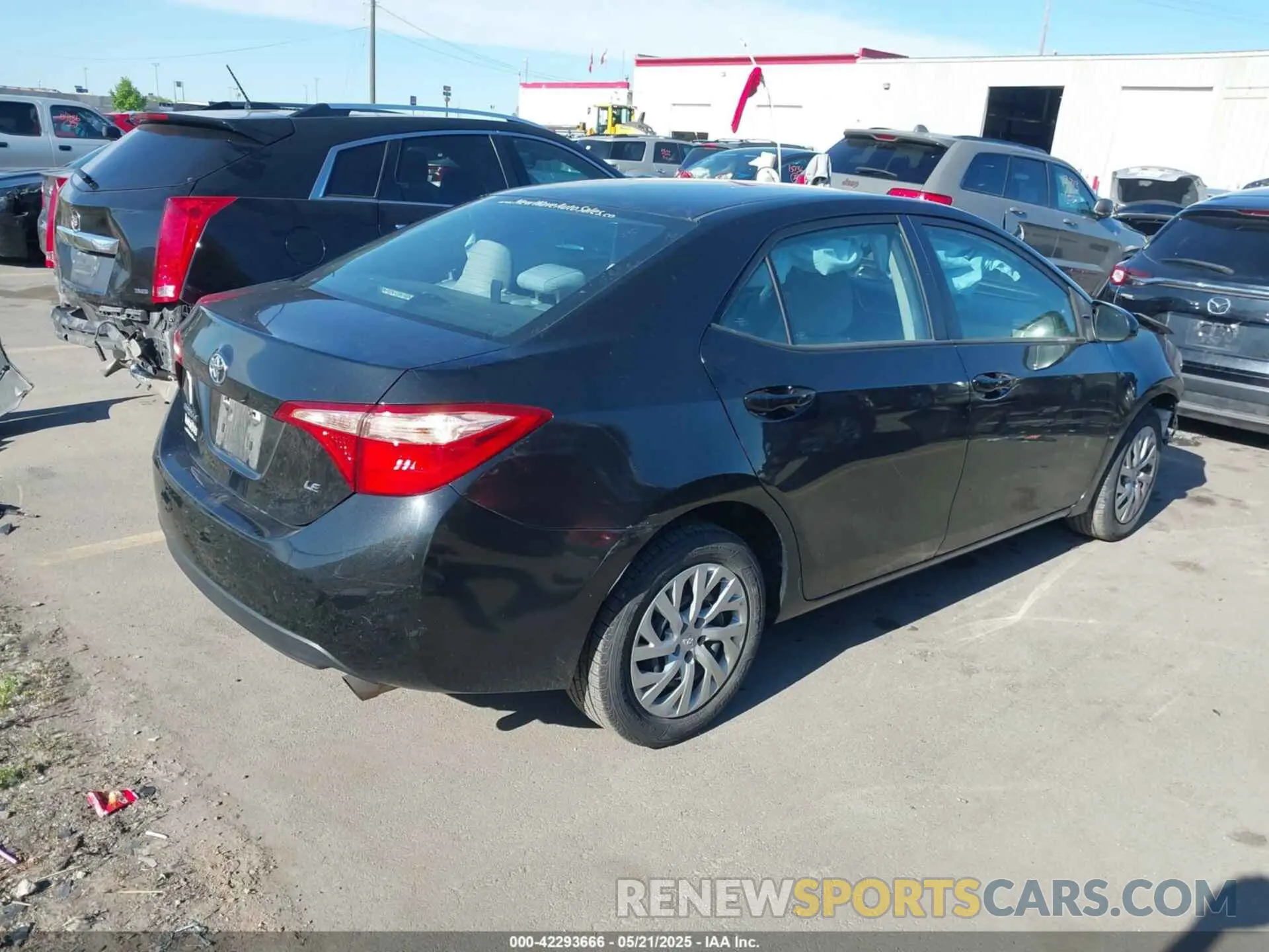 4 Фотография поврежденного автомобиля 5YFBURHE3KP903107 TOYOTA COROLLA 2019
