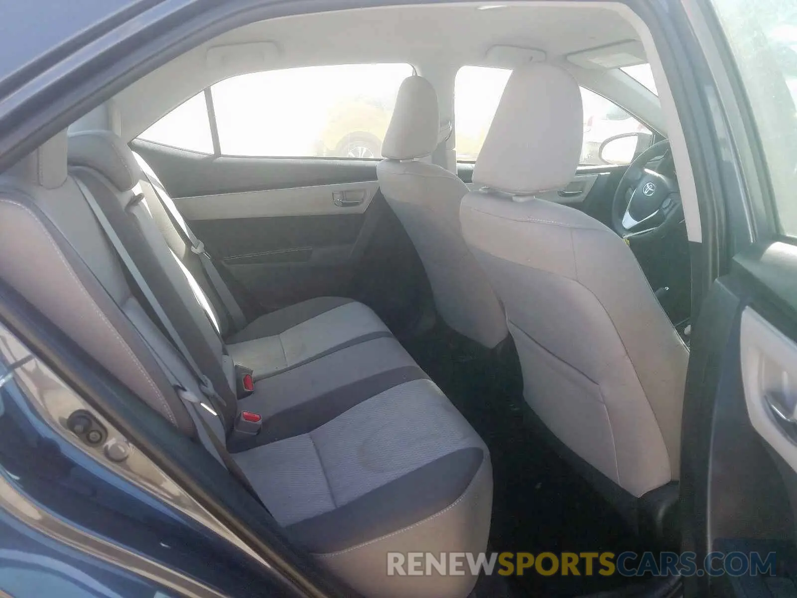 6 Photograph of a damaged car 5YFBURHE3KP910476 TOYOTA COROLLA 2019