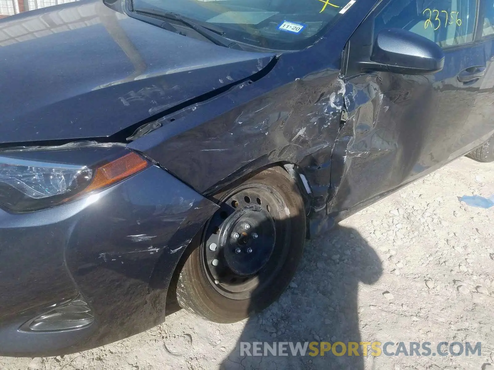 9 Photograph of a damaged car 5YFBURHE3KP910476 TOYOTA COROLLA 2019