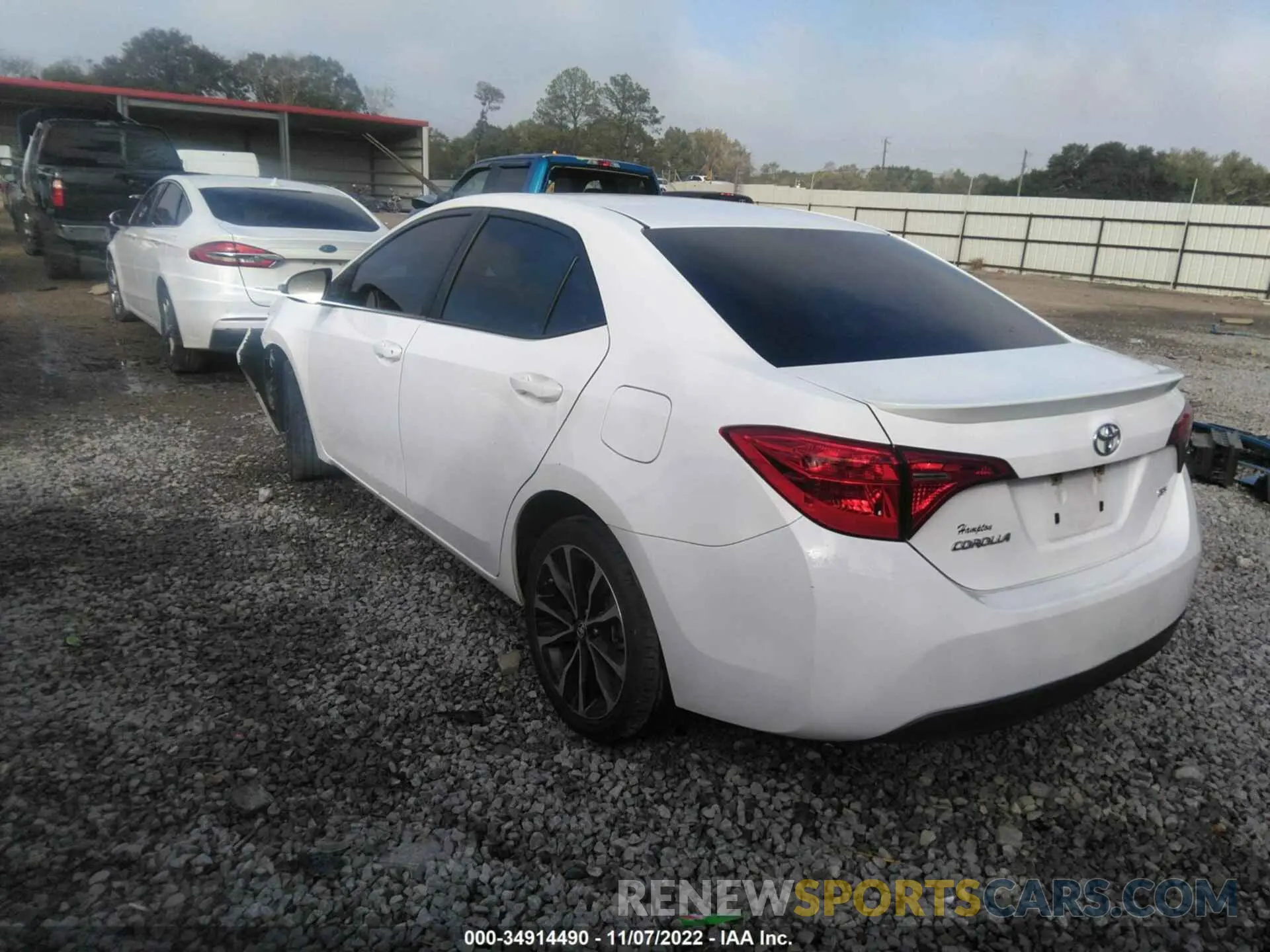 3 Photograph of a damaged car 5YFBURHE3KP911501 TOYOTA COROLLA 2019