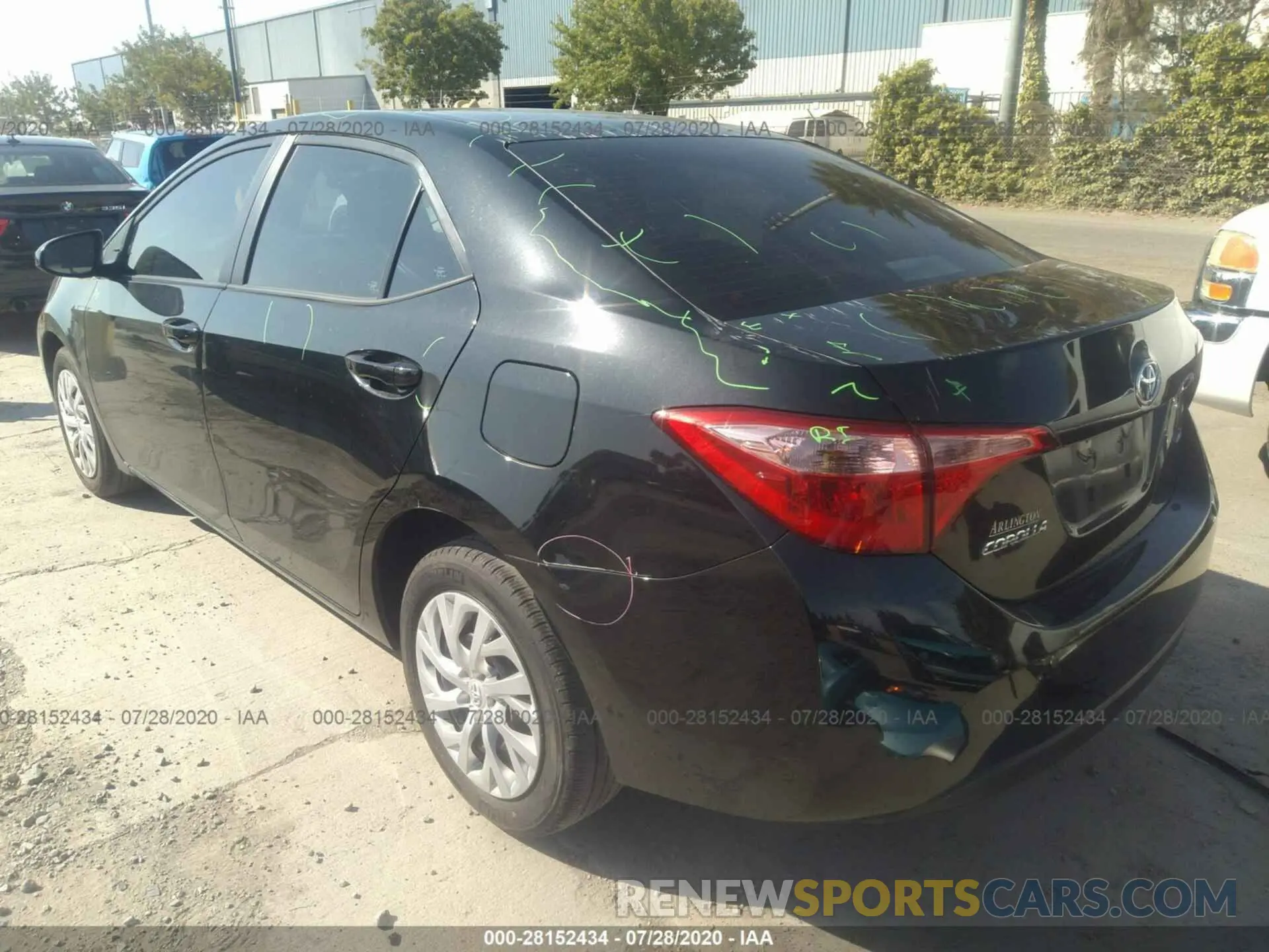 3 Photograph of a damaged car 5YFBURHE3KP913121 TOYOTA COROLLA 2019