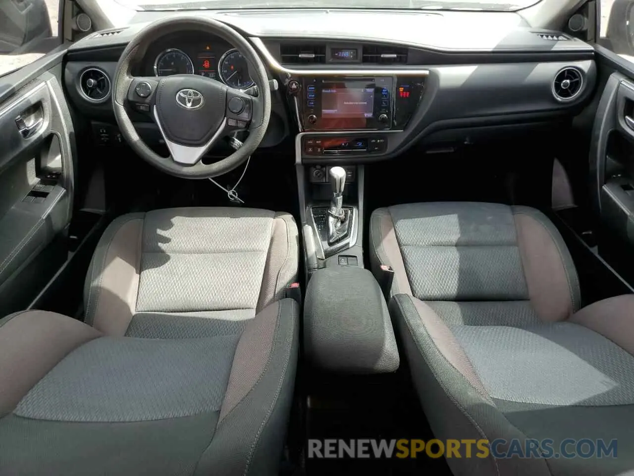 8 Photograph of a damaged car 5YFBURHE3KP913149 TOYOTA COROLLA 2019
