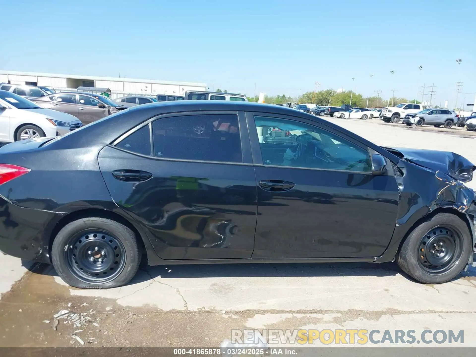 13 Photograph of a damaged car 5YFBURHE3KP919758 TOYOTA COROLLA 2019