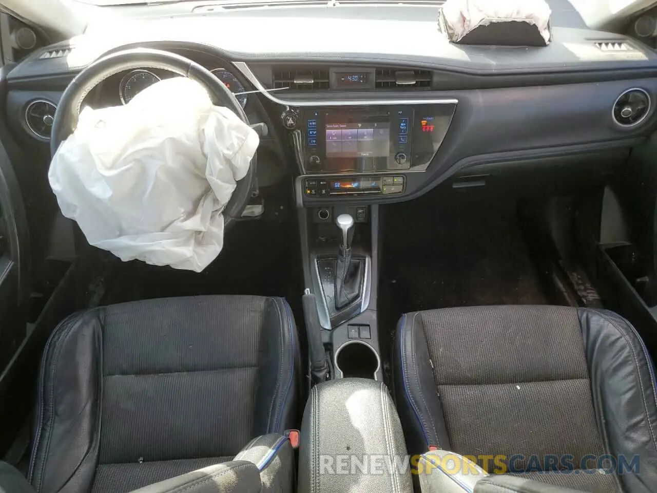 8 Photograph of a damaged car 5YFBURHE3KP927598 TOYOTA COROLLA 2019