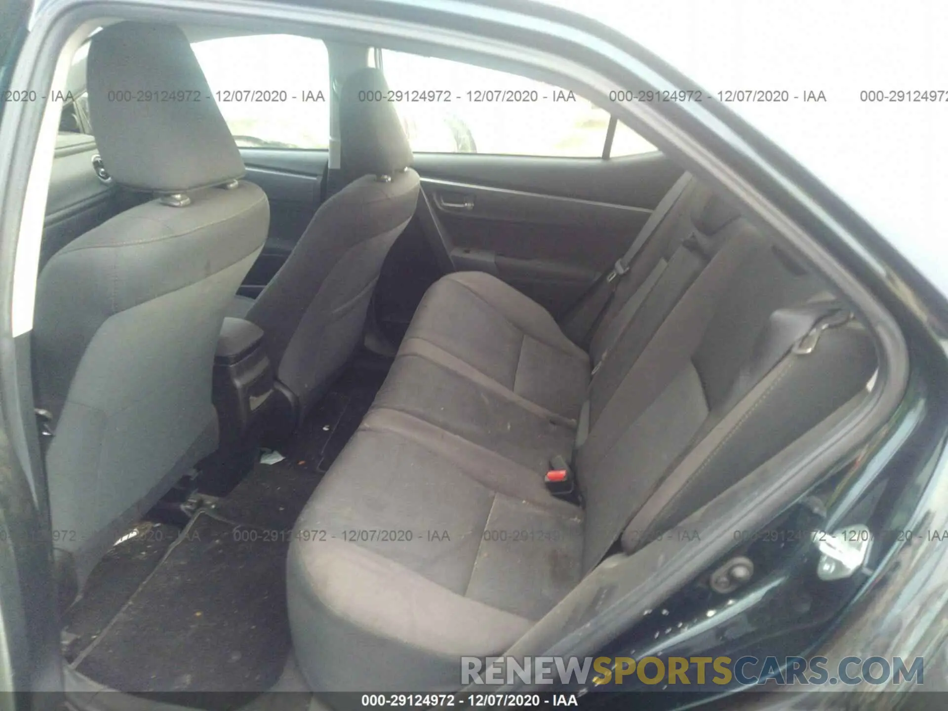 8 Photograph of a damaged car 5YFBURHE3KP932414 TOYOTA COROLLA 2019