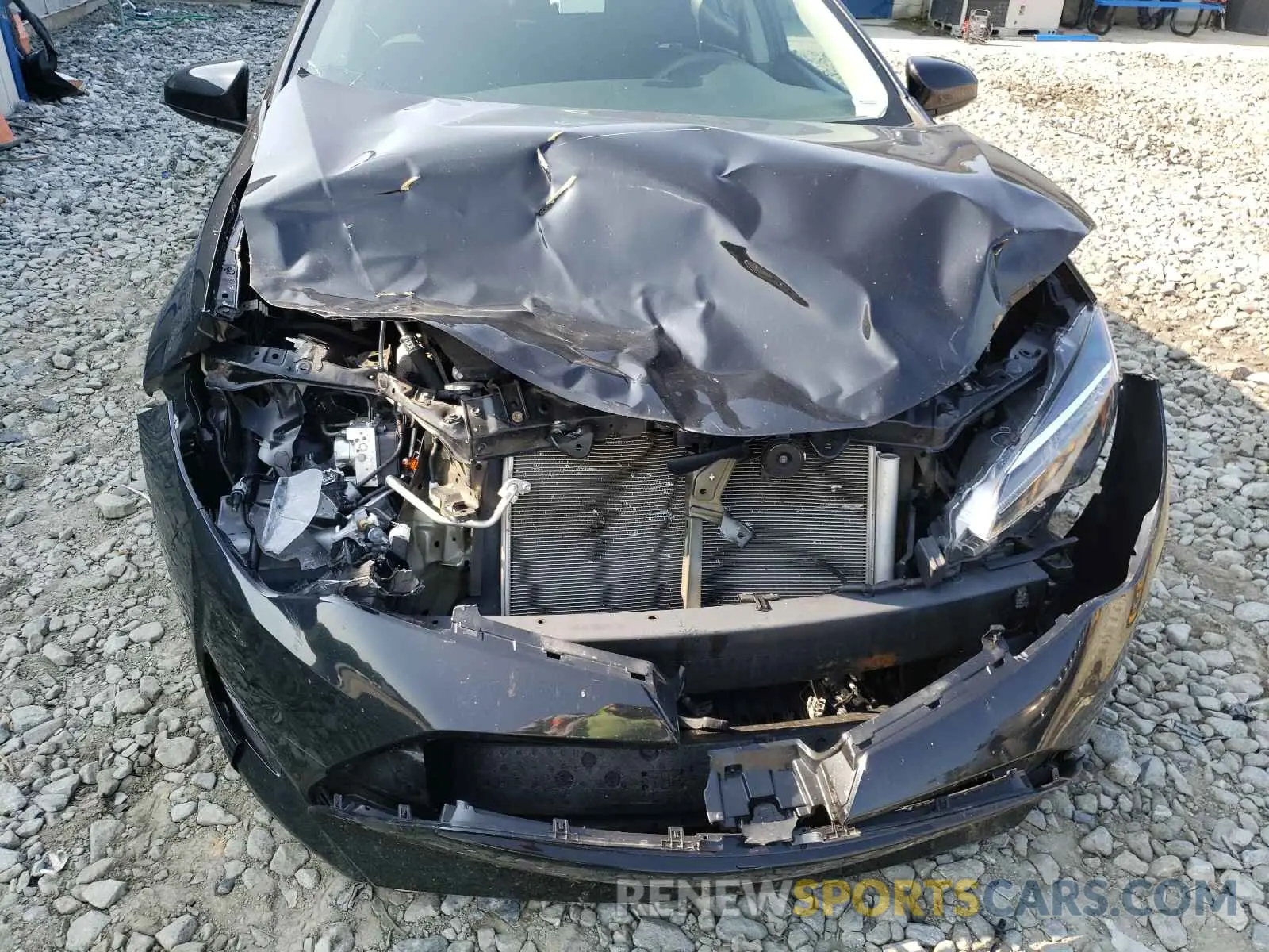 9 Photograph of a damaged car 5YFBURHE3KP936074 TOYOTA COROLLA 2019