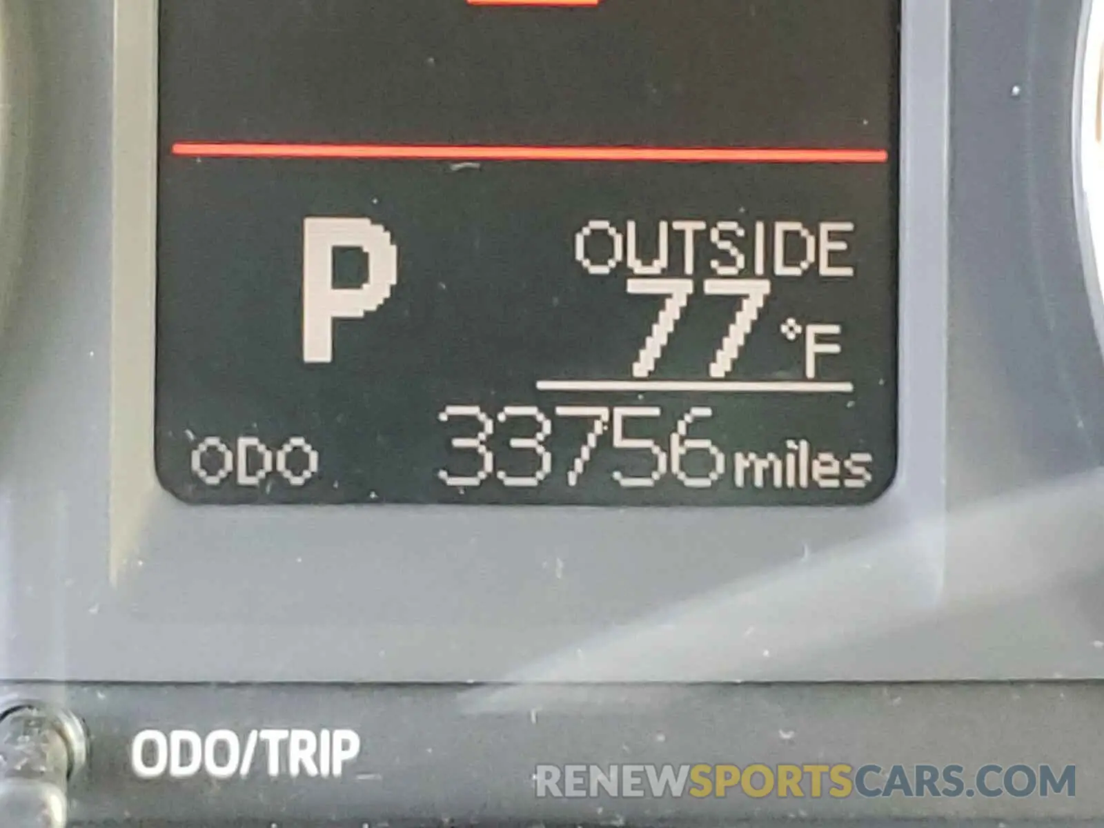 8 Photograph of a damaged car 5YFBURHE3KP936379 TOYOTA COROLLA 2019