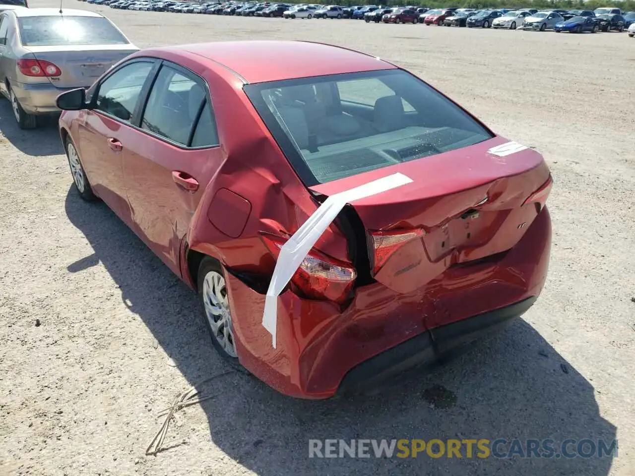 3 Photograph of a damaged car 5YFBURHE3KP937273 TOYOTA COROLLA 2019