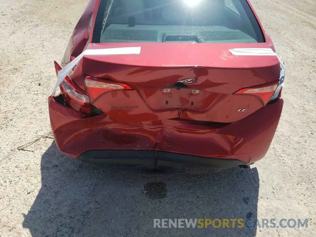 9 Photograph of a damaged car 5YFBURHE3KP937273 TOYOTA COROLLA 2019