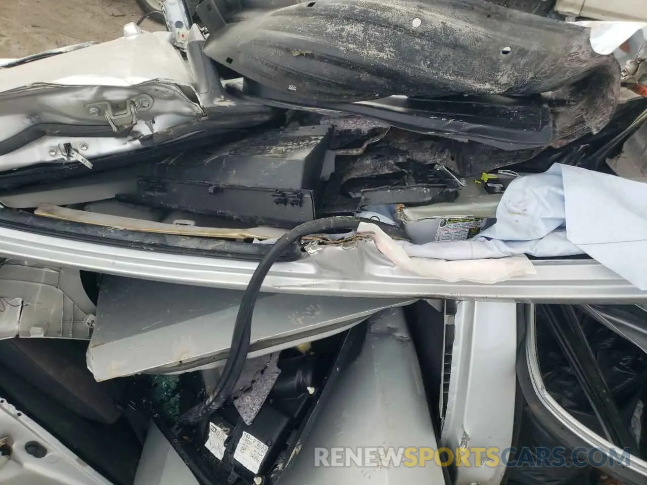 10 Photograph of a damaged car 5YFBURHE3KP941033 TOYOTA COROLLA 2019
