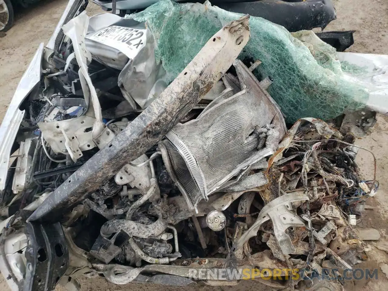 7 Photograph of a damaged car 5YFBURHE3KP941033 TOYOTA COROLLA 2019