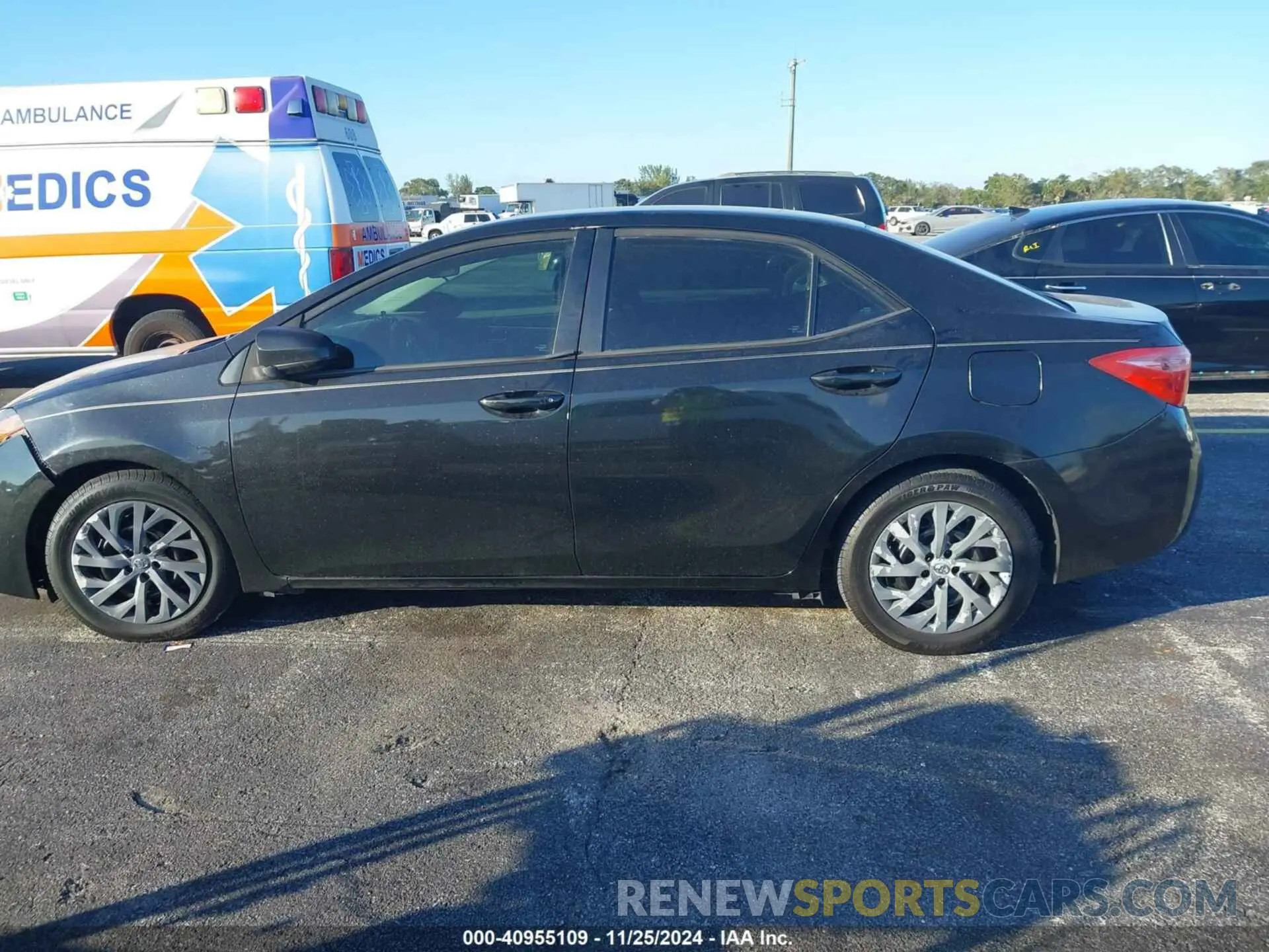 13 Фотография поврежденного автомобиля 5YFBURHE3KP946362 TOYOTA COROLLA 2019