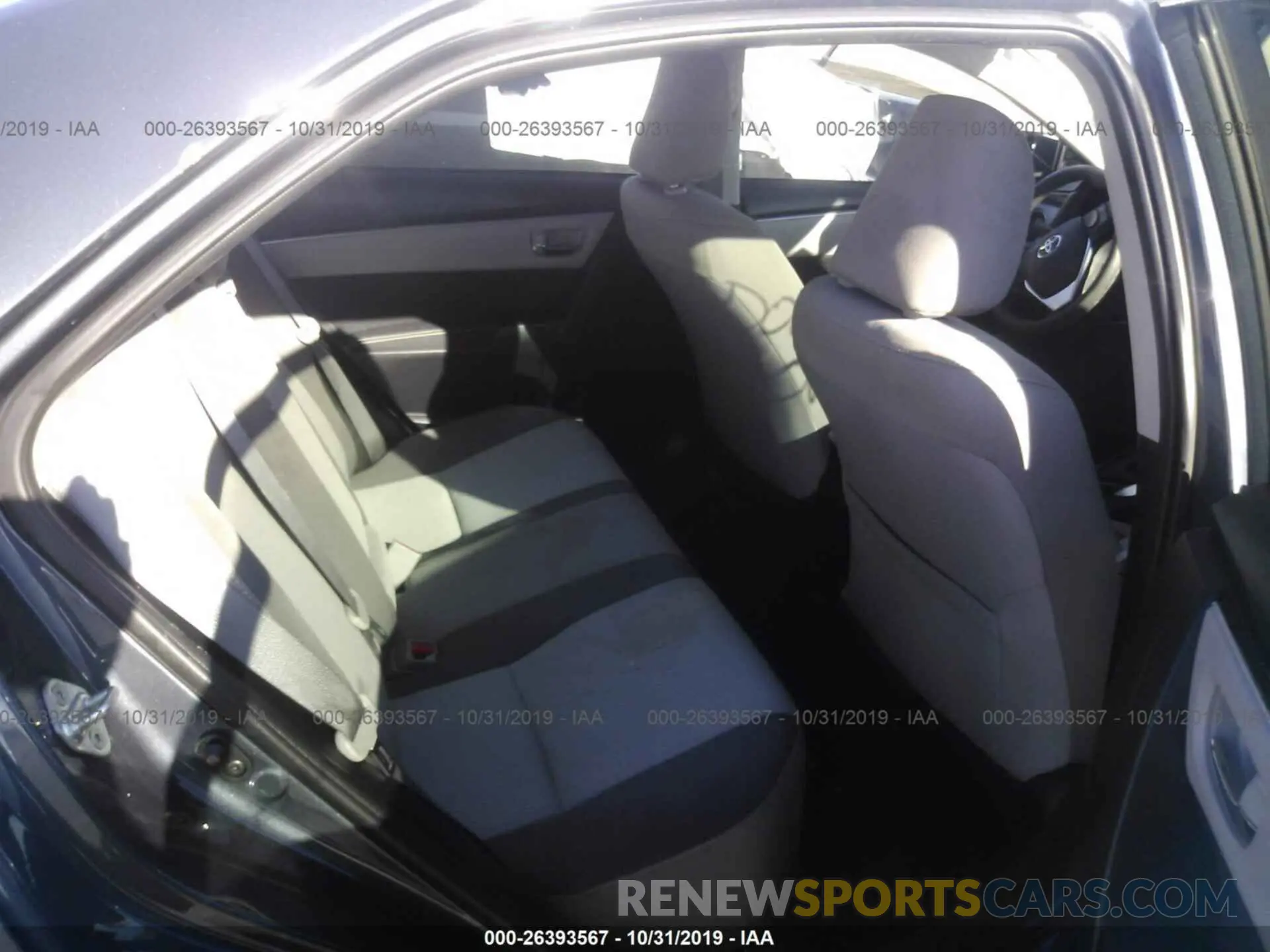 8 Photograph of a damaged car 5YFBURHE4KP857190 TOYOTA COROLLA 2019