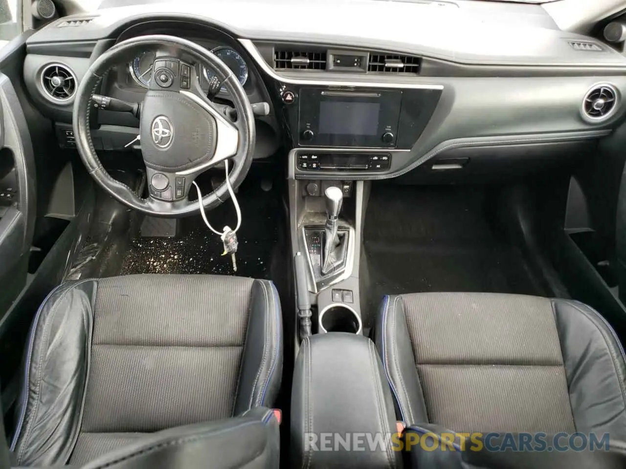 8 Photograph of a damaged car 5YFBURHE4KP863040 TOYOTA COROLLA 2019