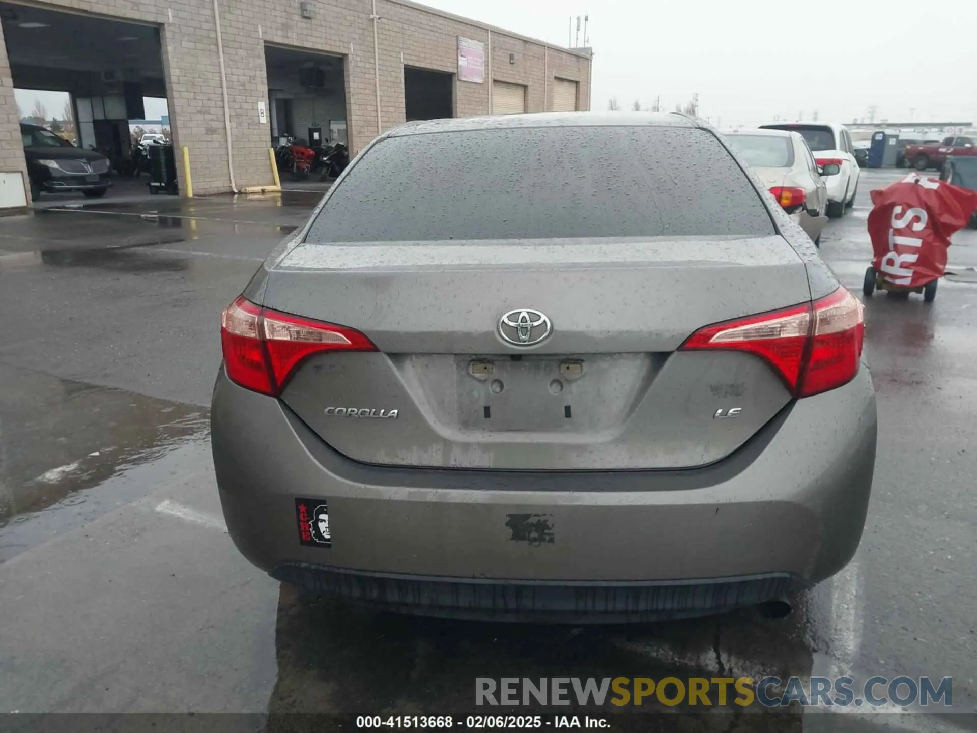 16 Photograph of a damaged car 5YFBURHE4KP865645 TOYOTA COROLLA 2019