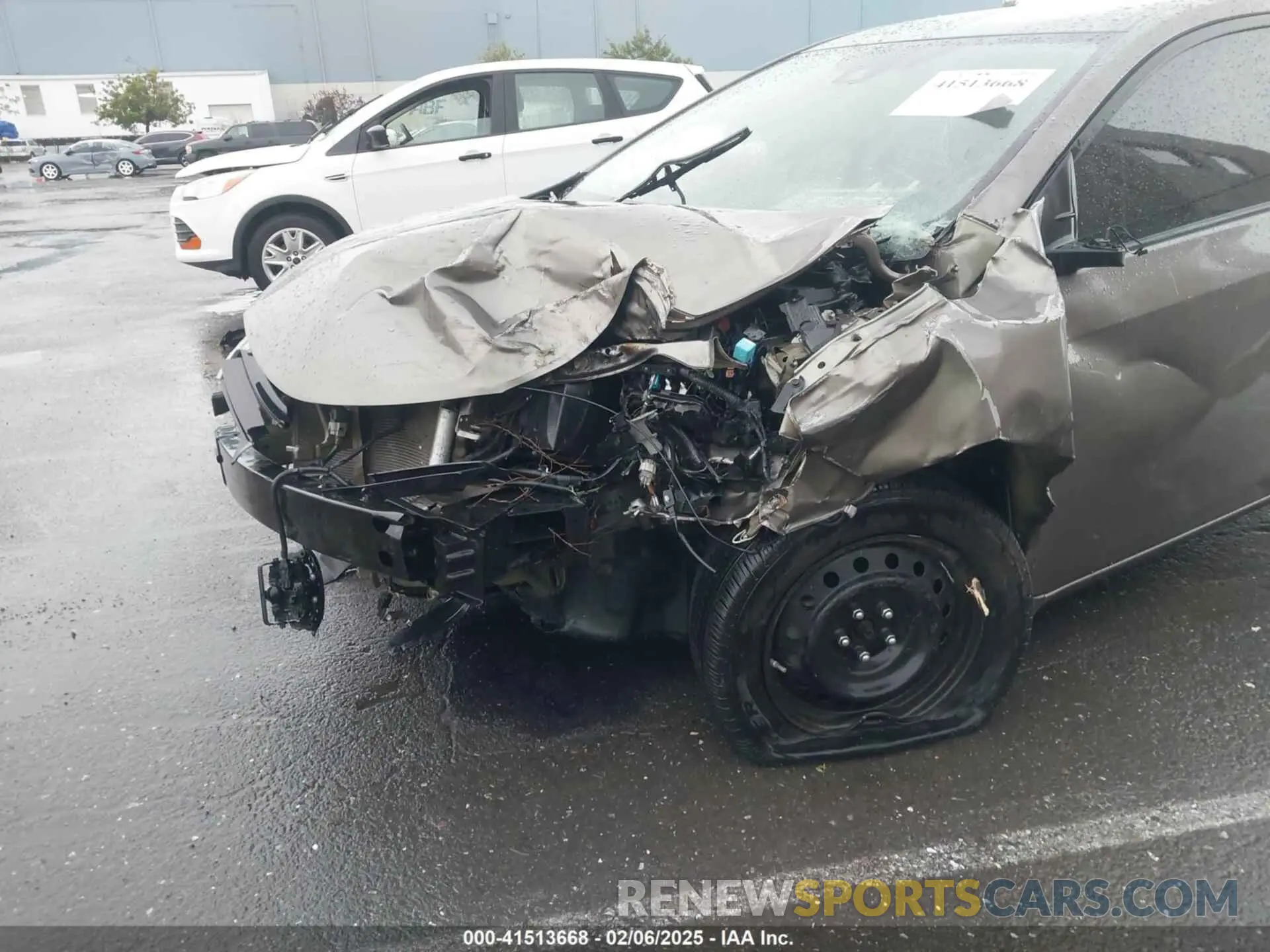 6 Photograph of a damaged car 5YFBURHE4KP865645 TOYOTA COROLLA 2019