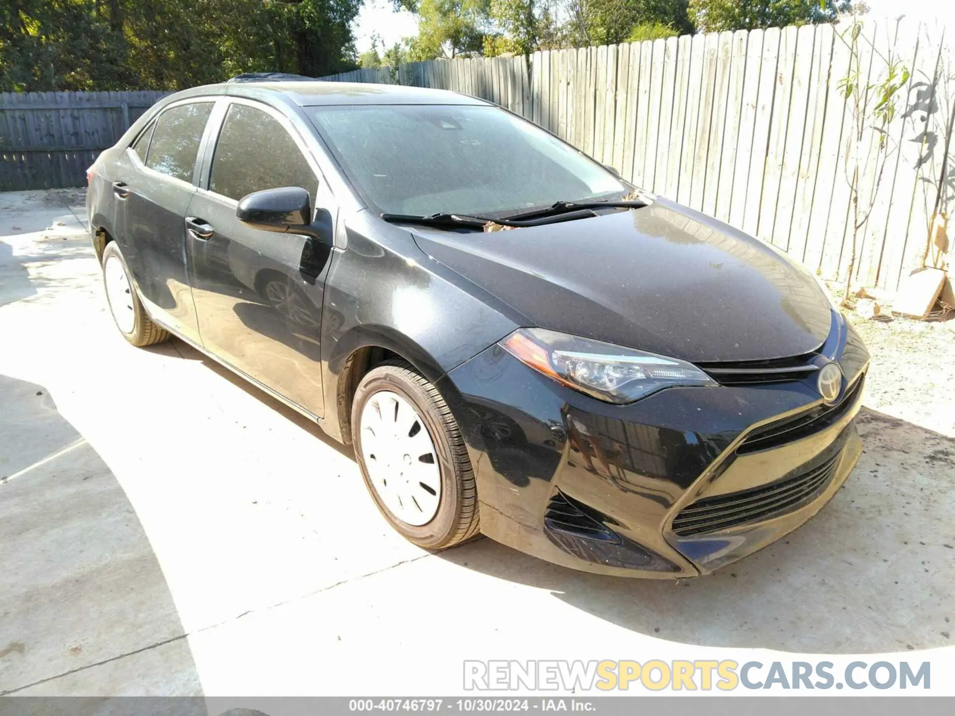 1 Photograph of a damaged car 5YFBURHE4KP871316 TOYOTA COROLLA 2019
