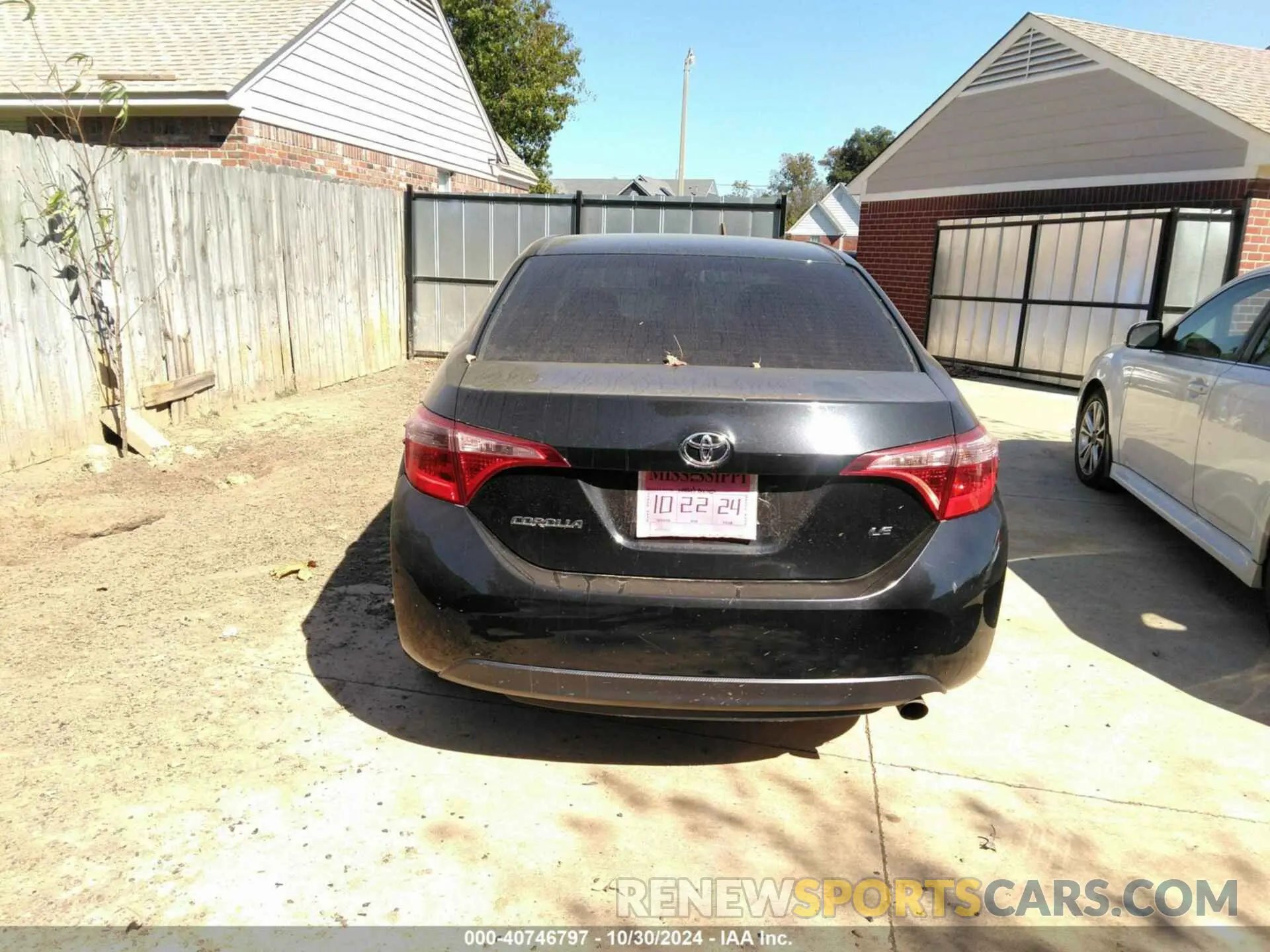 16 Photograph of a damaged car 5YFBURHE4KP871316 TOYOTA COROLLA 2019