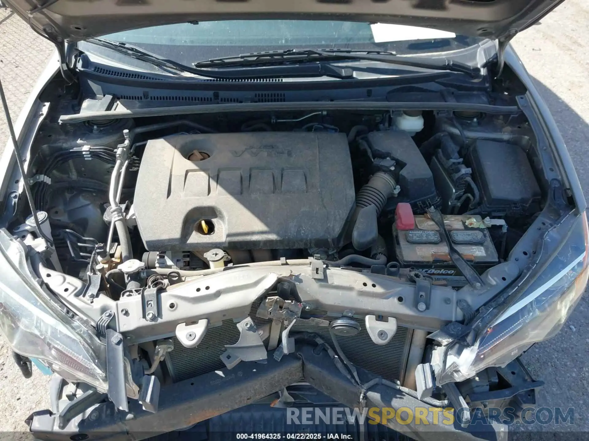 10 Photograph of a damaged car 5YFBURHE4KP873647 TOYOTA COROLLA 2019