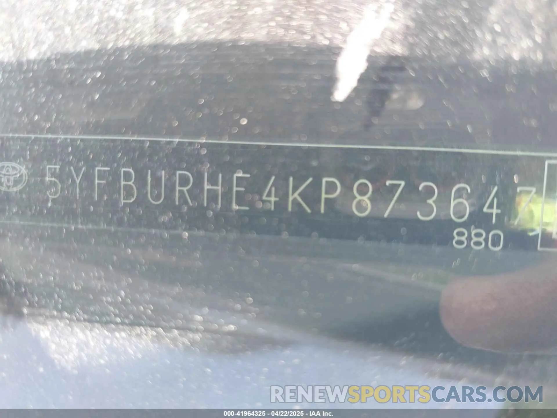 9 Photograph of a damaged car 5YFBURHE4KP873647 TOYOTA COROLLA 2019