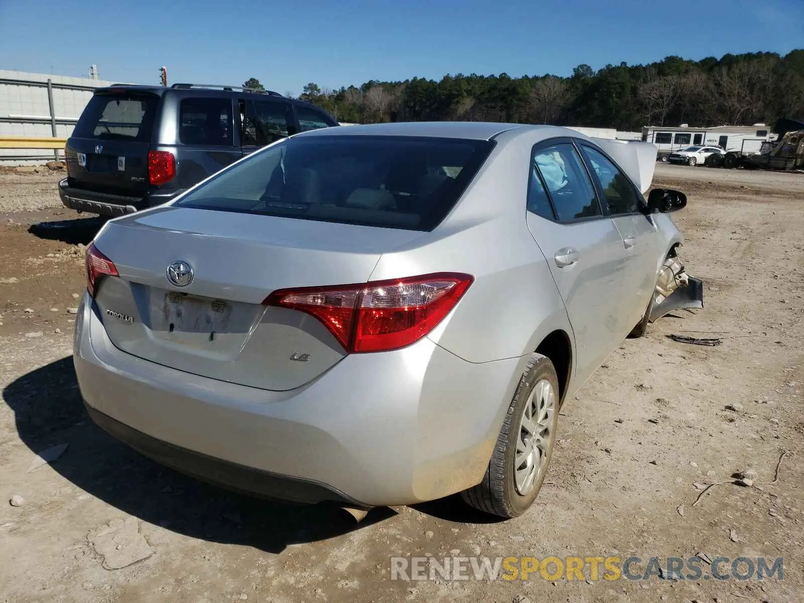 4 Photograph of a damaged car 5YFBURHE4KP880162 TOYOTA COROLLA 2019