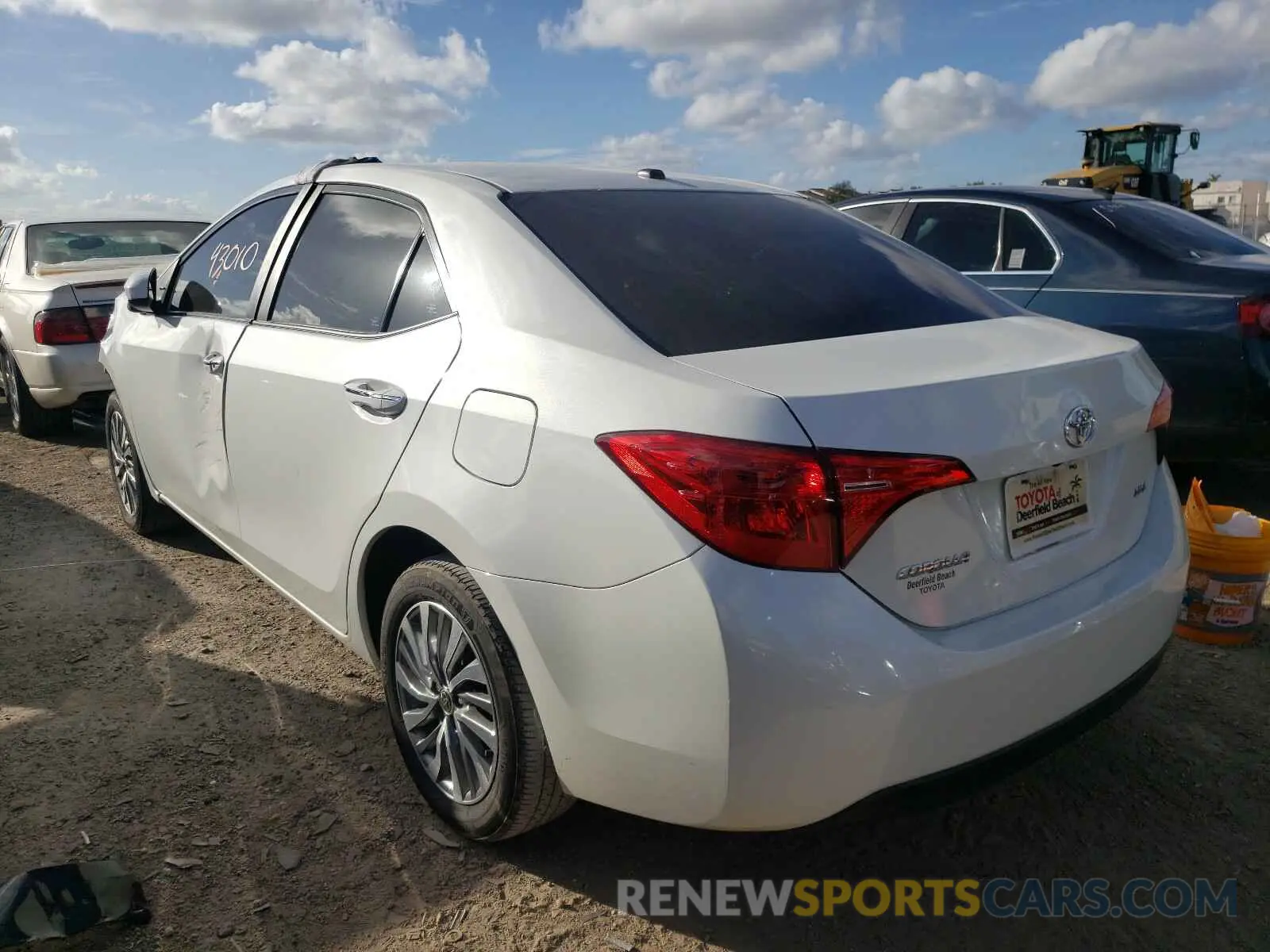 3 Photograph of a damaged car 5YFBURHE4KP880260 TOYOTA COROLLA 2019