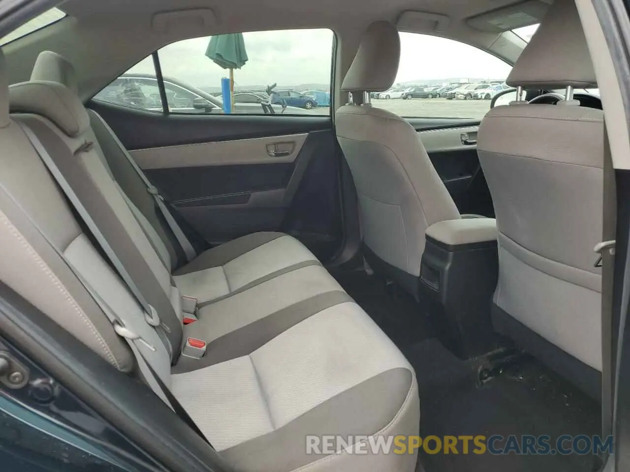 10 Фотография поврежденного автомобиля 5YFBURHE4KP887144 TOYOTA COROLLA 2019