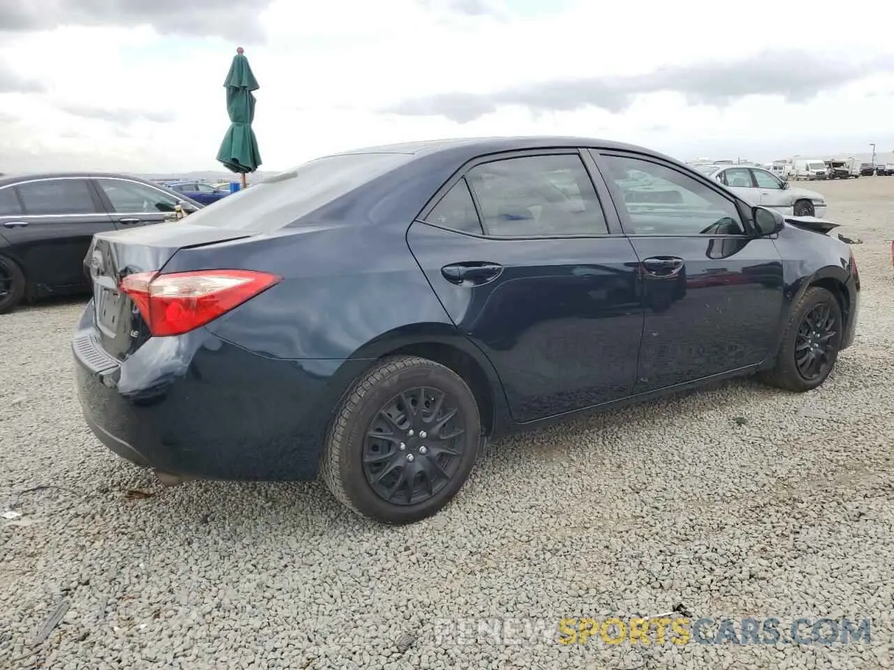 3 Фотография поврежденного автомобиля 5YFBURHE4KP887144 TOYOTA COROLLA 2019