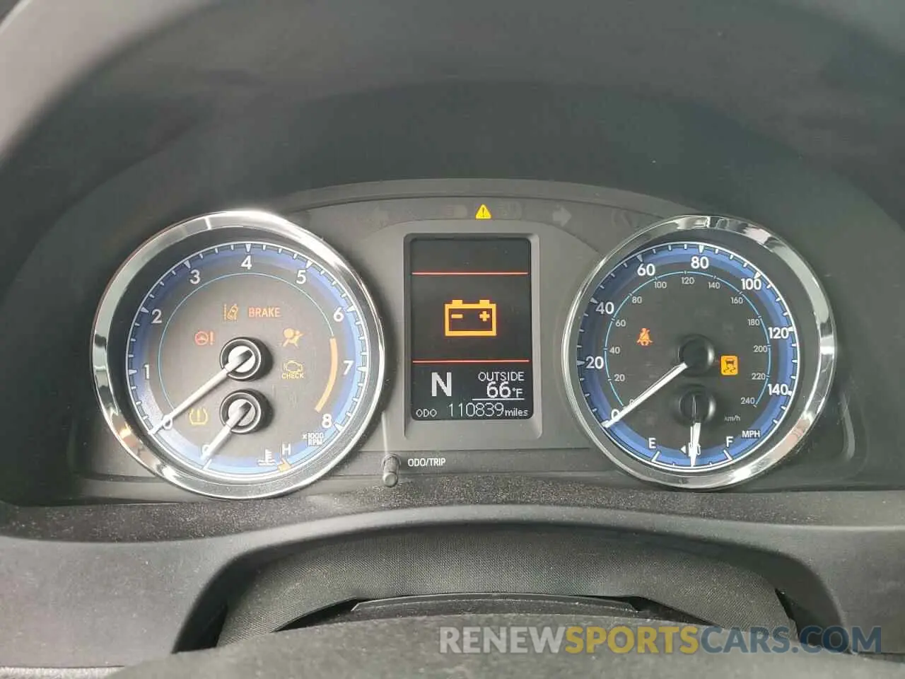9 Фотография поврежденного автомобиля 5YFBURHE4KP887144 TOYOTA COROLLA 2019