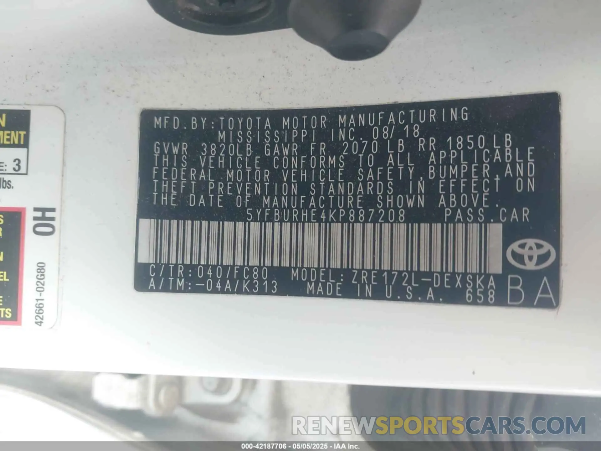9 Photograph of a damaged car 5YFBURHE4KP887208 TOYOTA COROLLA 2019