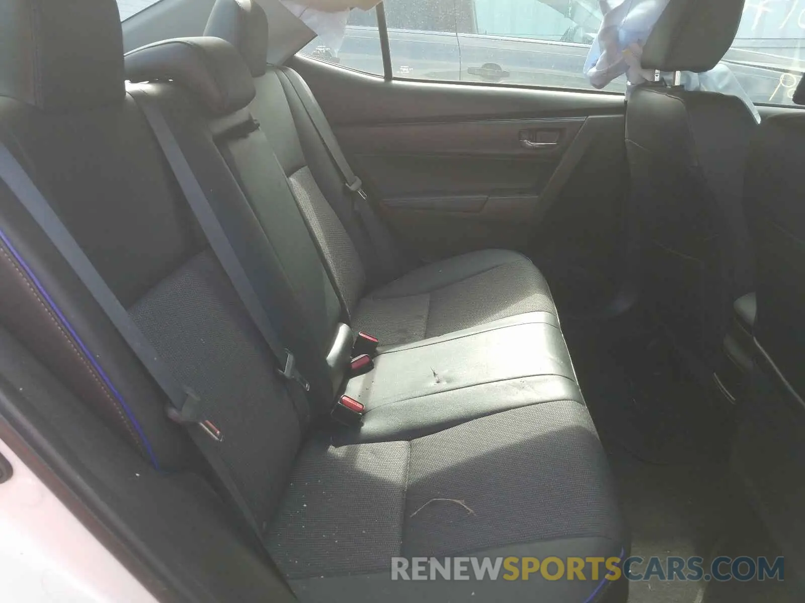6 Photograph of a damaged car 5YFBURHE4KP891128 TOYOTA COROLLA 2019