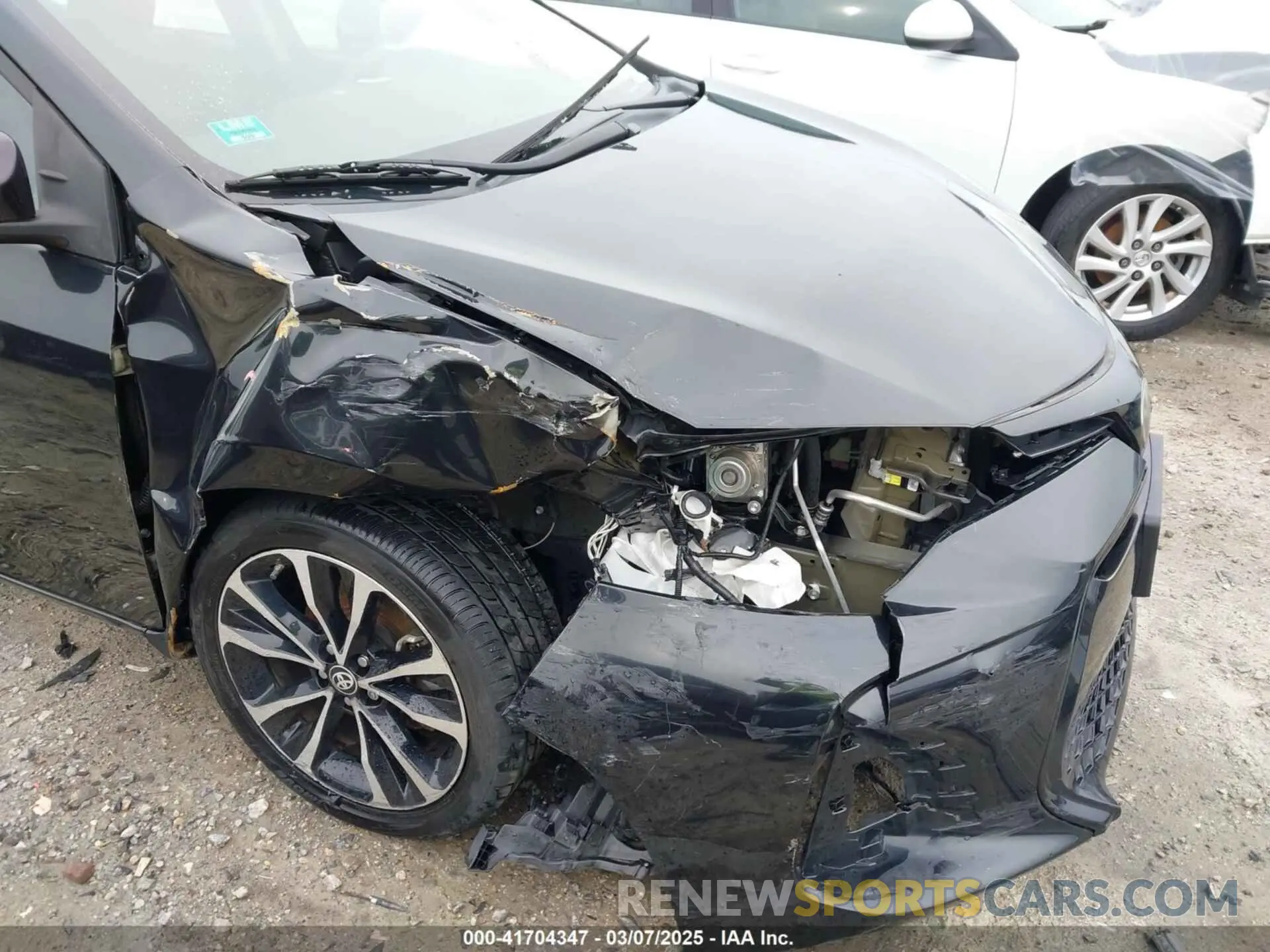 6 Фотография поврежденного автомобиля 5YFBURHE4KP895647 TOYOTA COROLLA 2019