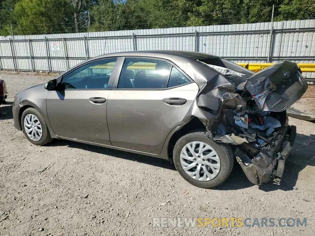2 Photograph of a damaged car 5YFBURHE4KP899147 TOYOTA COROLLA 2019