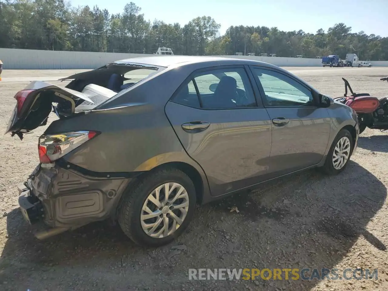 3 Photograph of a damaged car 5YFBURHE4KP899147 TOYOTA COROLLA 2019