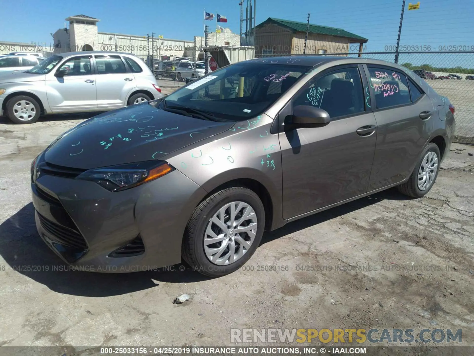 2 Photograph of a damaged car 5YFBURHE4KP902158 TOYOTA COROLLA 2019