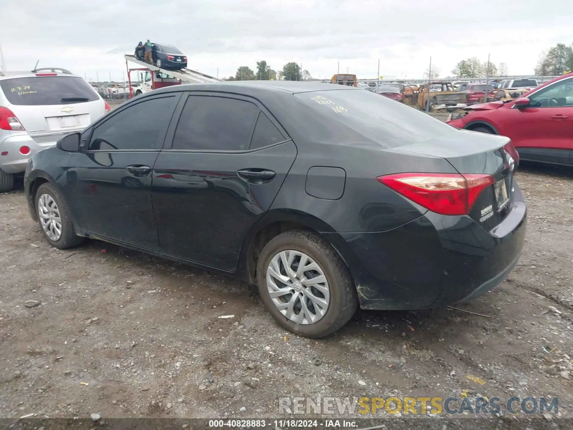 14 Photograph of a damaged car 5YFBURHE4KP905206 TOYOTA COROLLA 2019